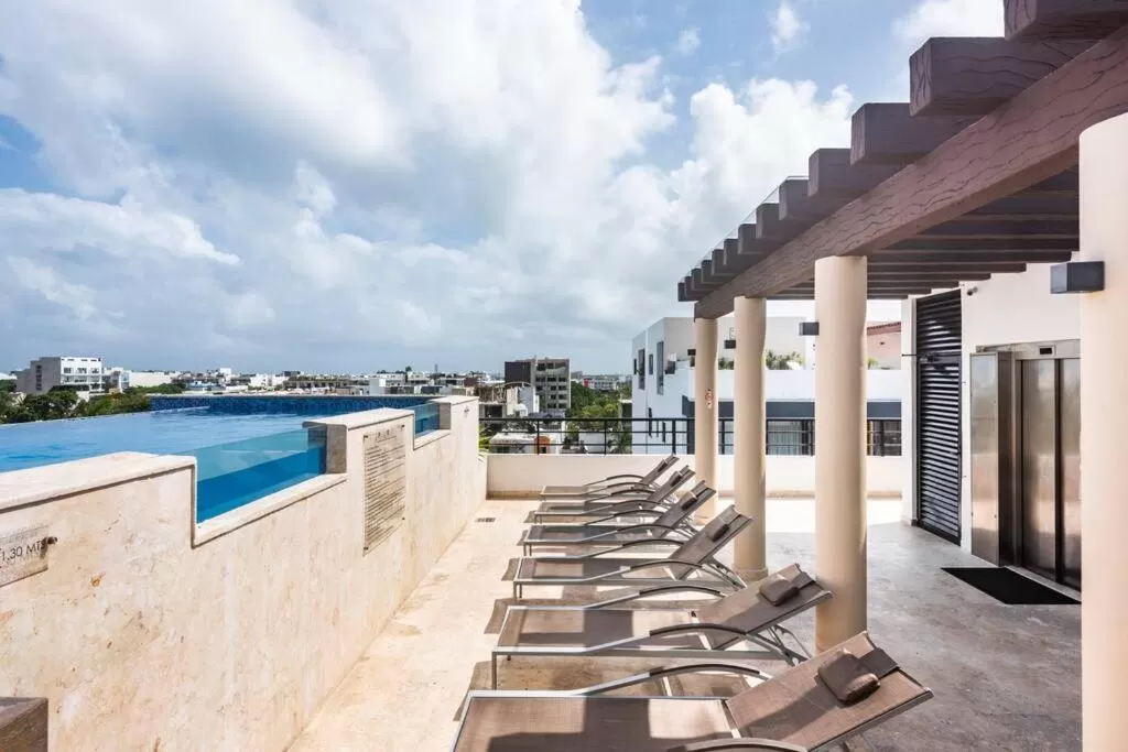 Pool view, Swimming Pool in Homely Studio or OneBR in Playa del Carmen w Balcony, BBQ, Pool Infinite, AC, TV Smart, 60mb