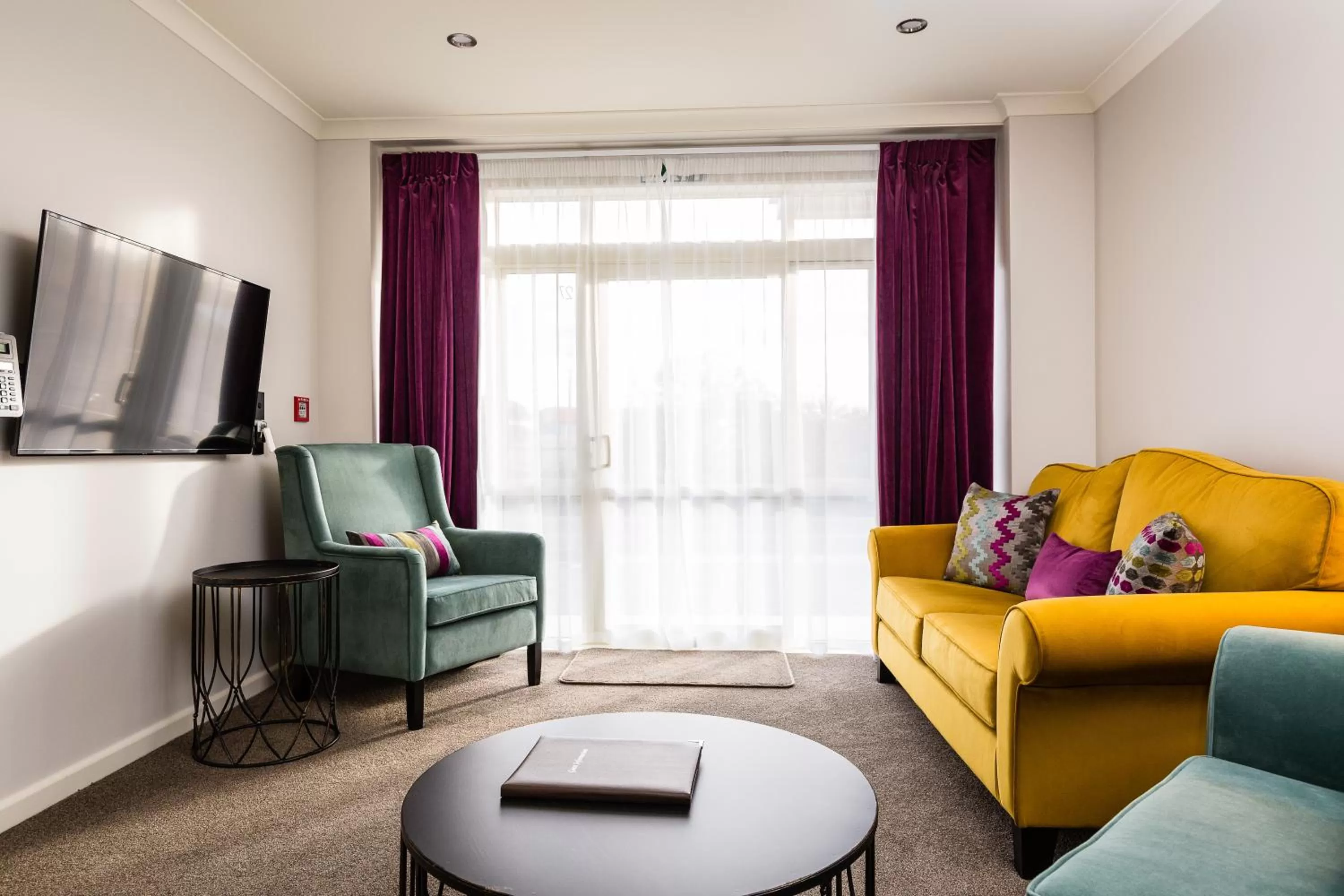 Pebble Beach Motor Inn