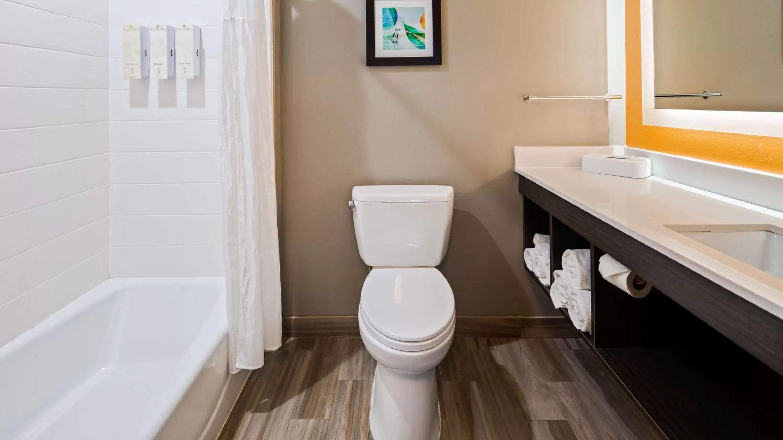 Bathroom in Best Western Plus Pasadena Inn & Suites