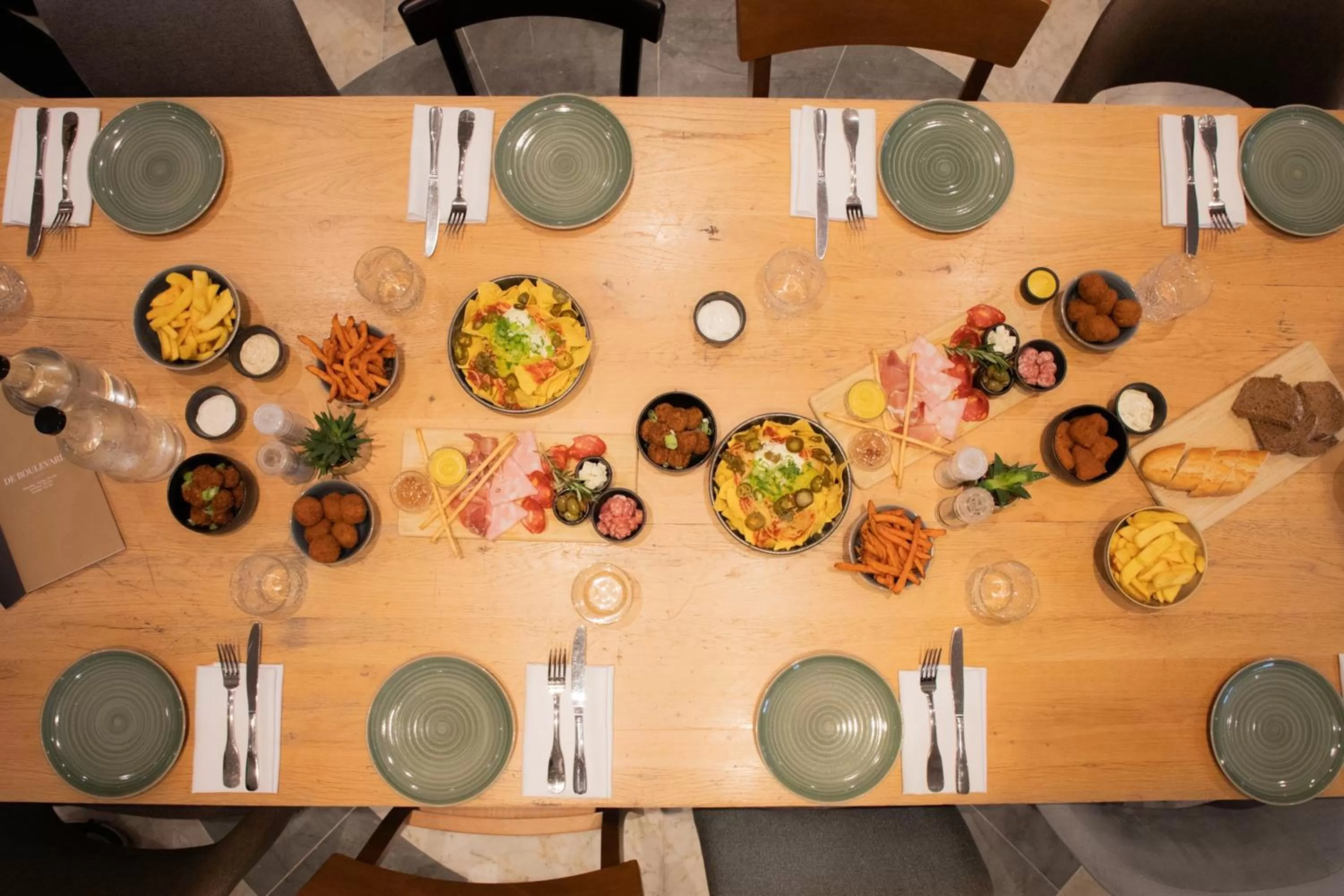 Restaurant/places to eat in Holiday Inn Hasselt by IHG