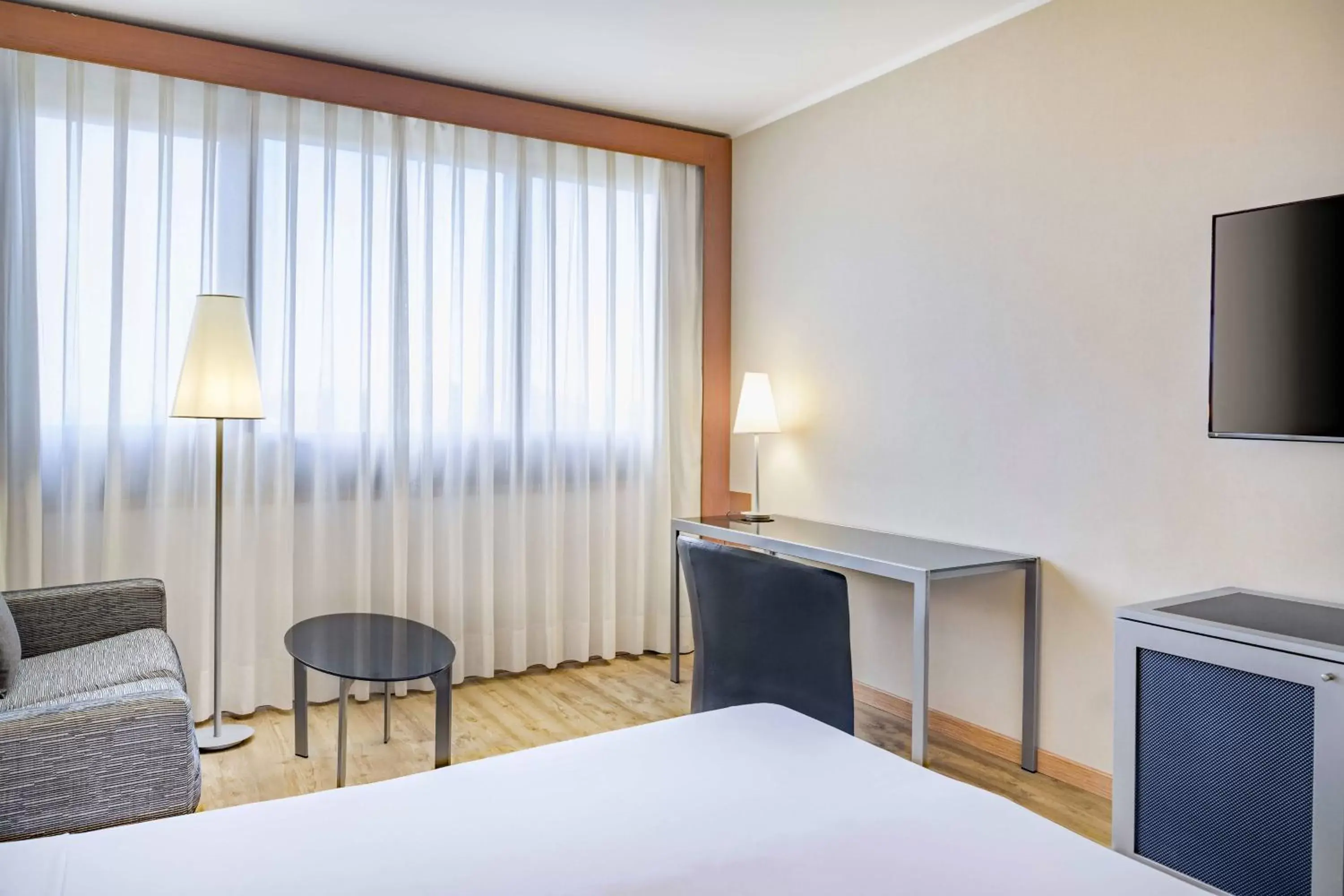 Standard King Room in AC Hotel Genova by Marriott Standard King Room in AC Hotel Genova by Marriott