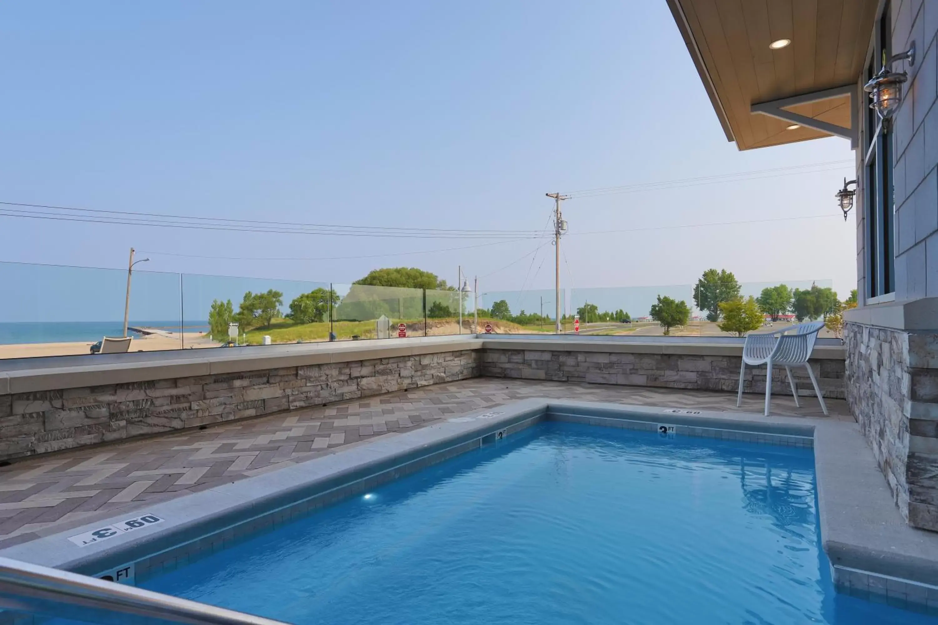 Swimming Pool in Hampton Inn & Suites Manistee, Mi