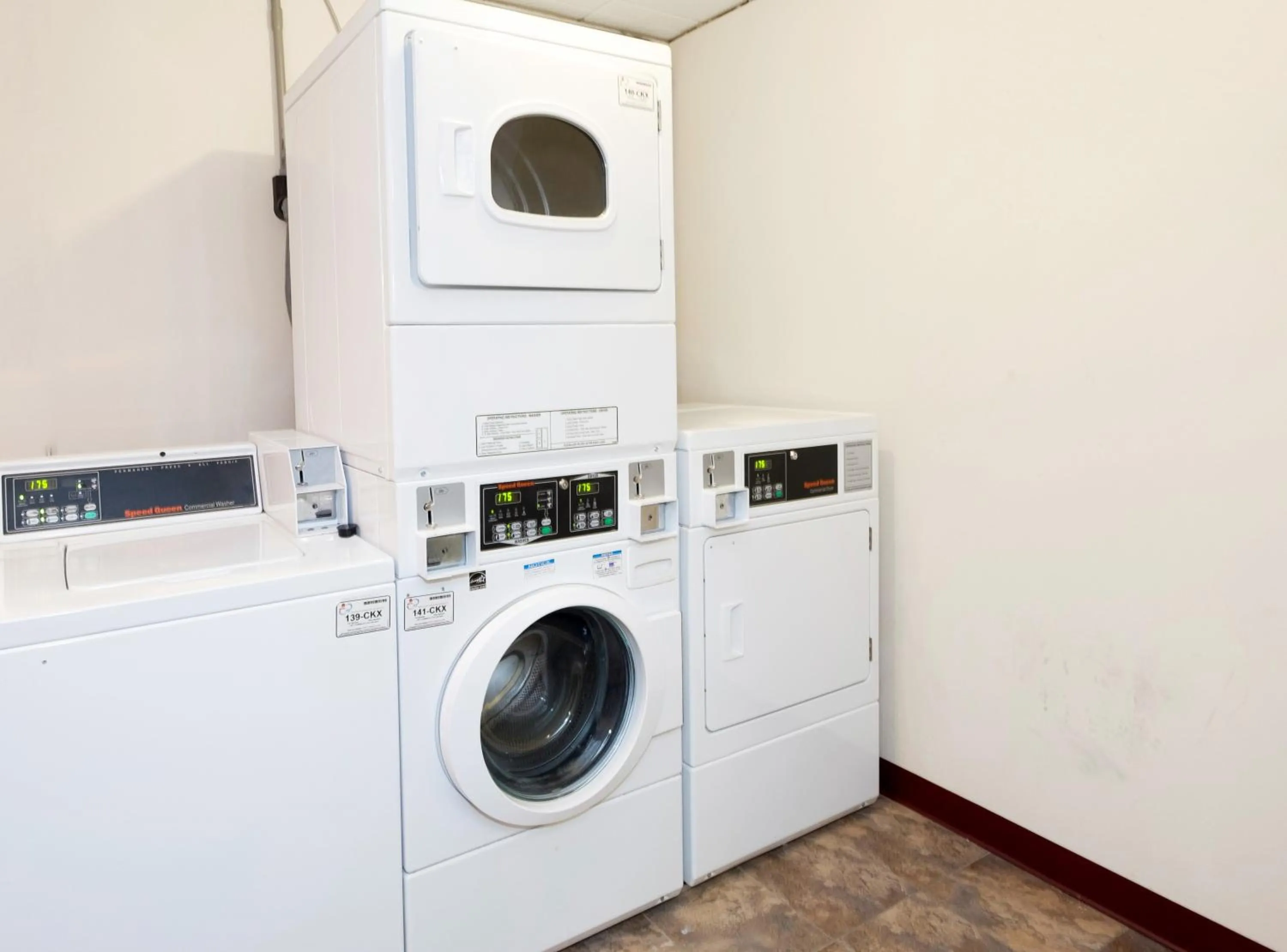 Other, Kitchen/Kitchenette in Red Roof Inn Williamsport, PA