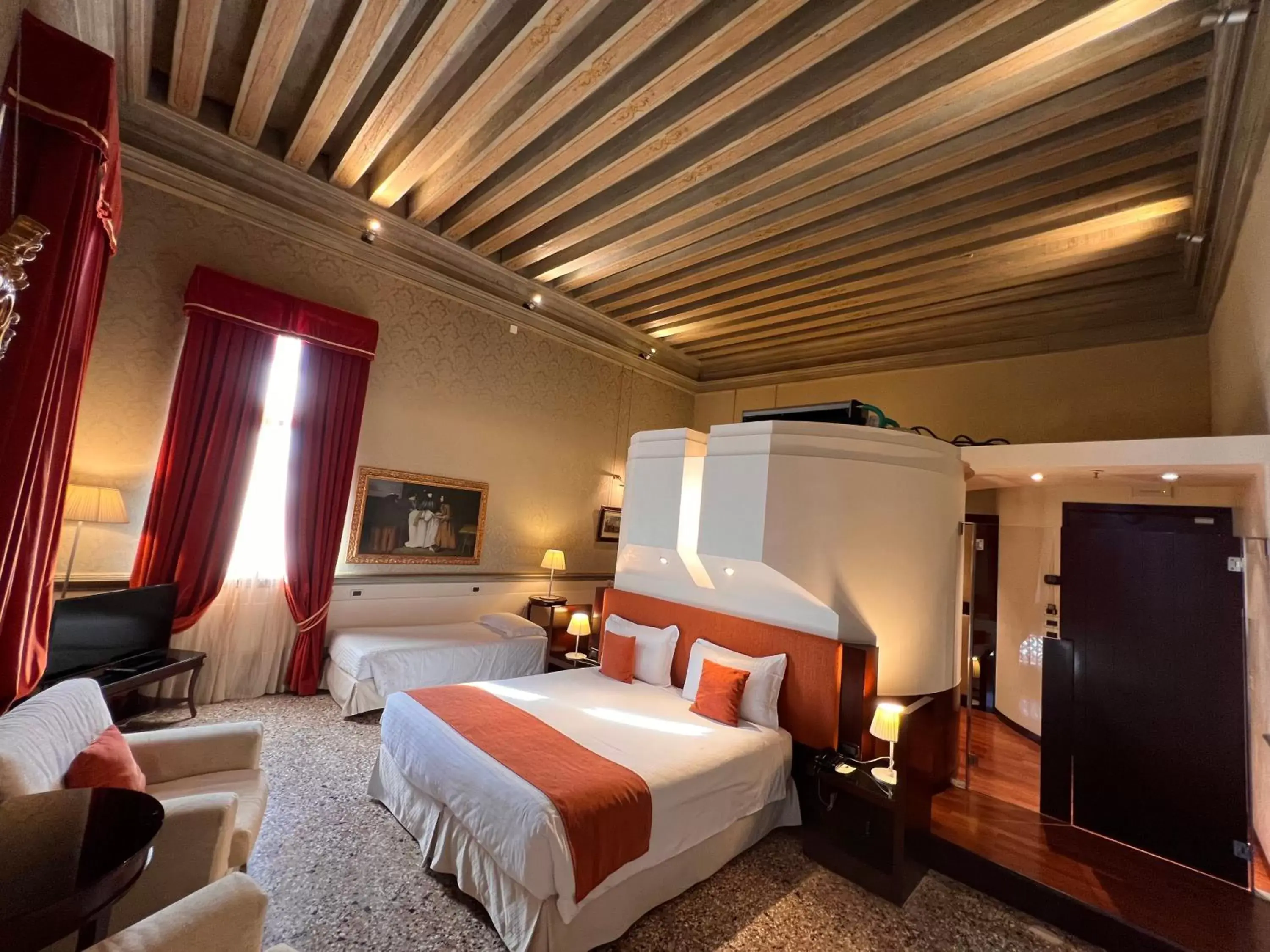 Bedroom in Ruzzini Palace Hotel