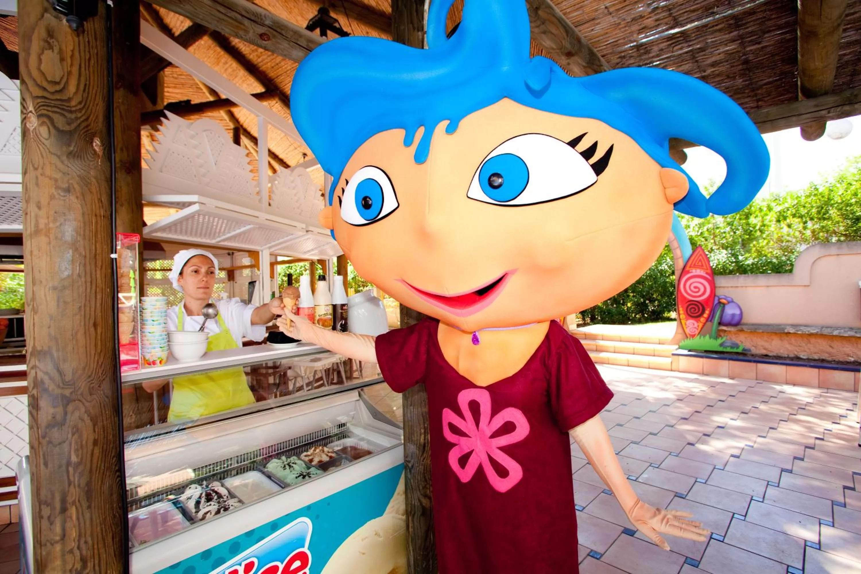 People in Aparthotel Aquasol