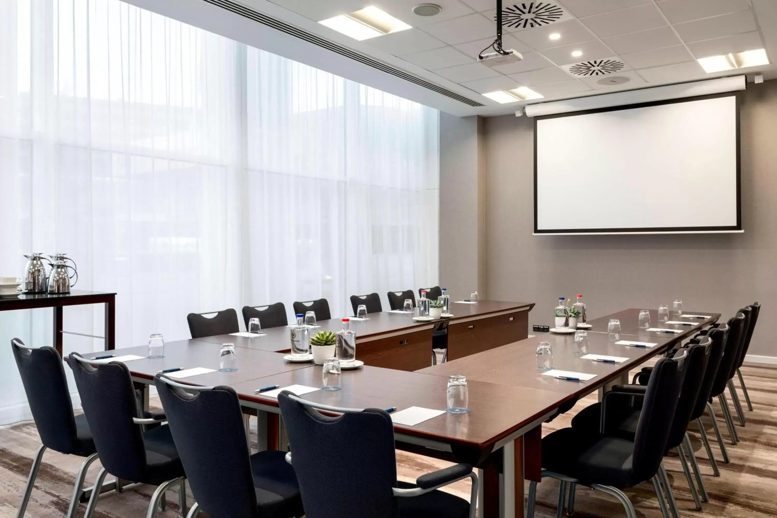 Meeting/conference room in Sheraton Amsterdam Airport Hotel and Conference Center