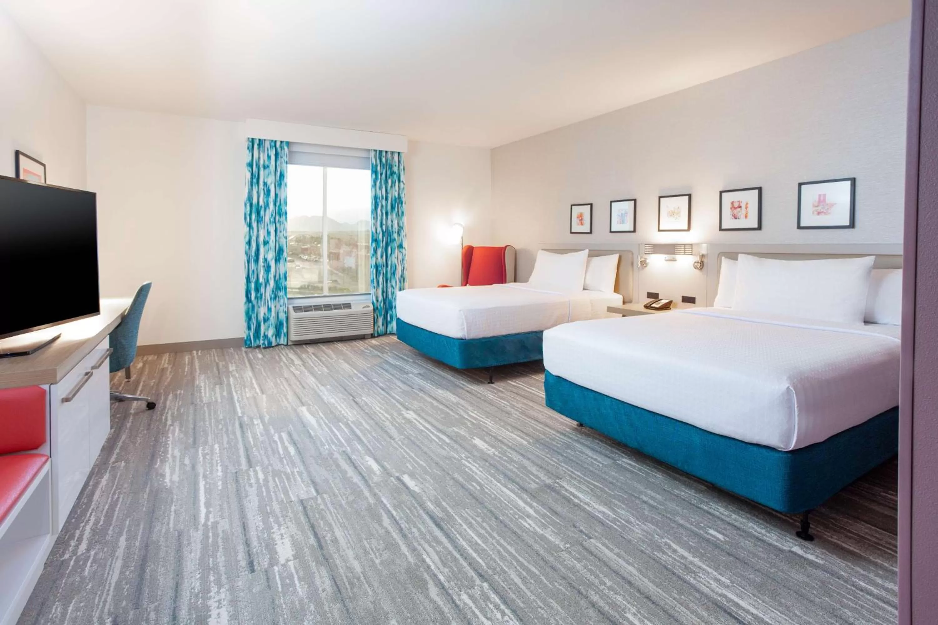 Bedroom, Bed in Hilton Garden Inn Broomfield Boulder