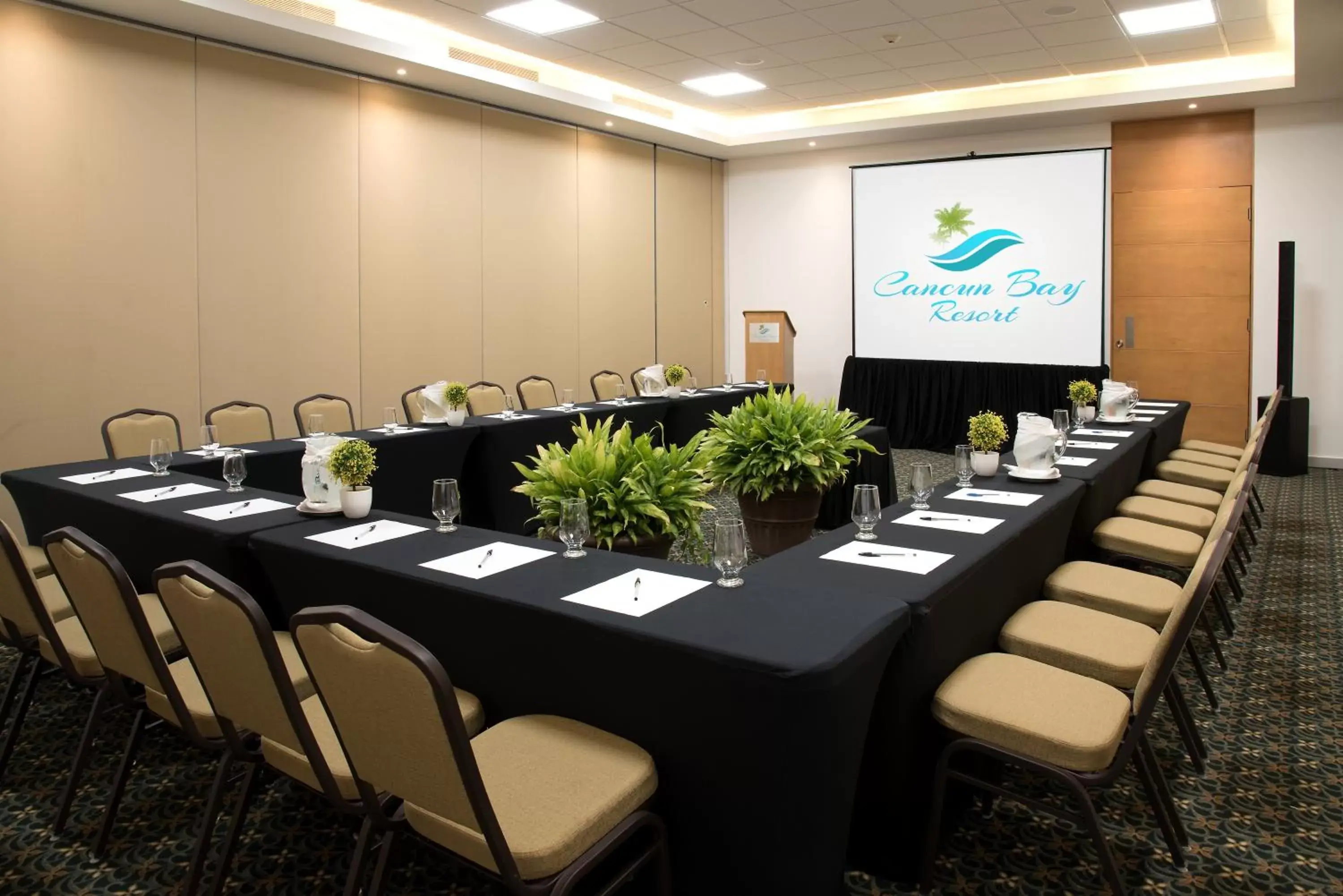 Banquet/Function facilities in Cancun Bay Resort - All Inclusive