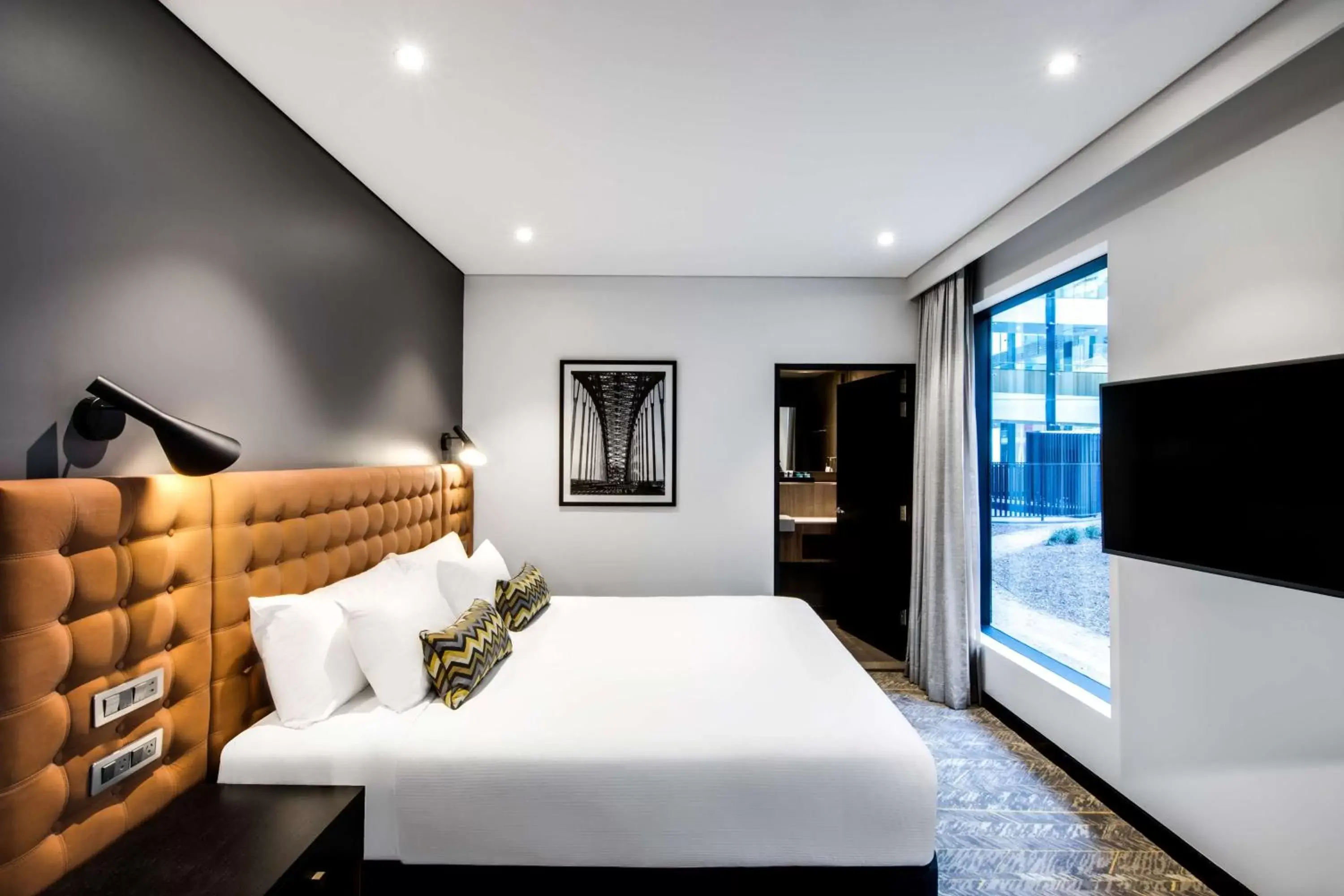 Bedroom in Vibe Hotel North Sydney