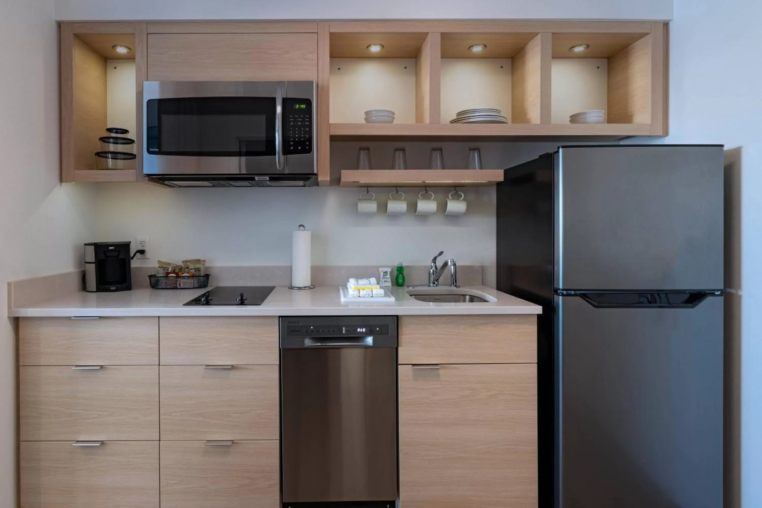 Kitchen or kitchenette, Kitchen/Kitchenette in TownePlace Suites by Marriott Brentwood
