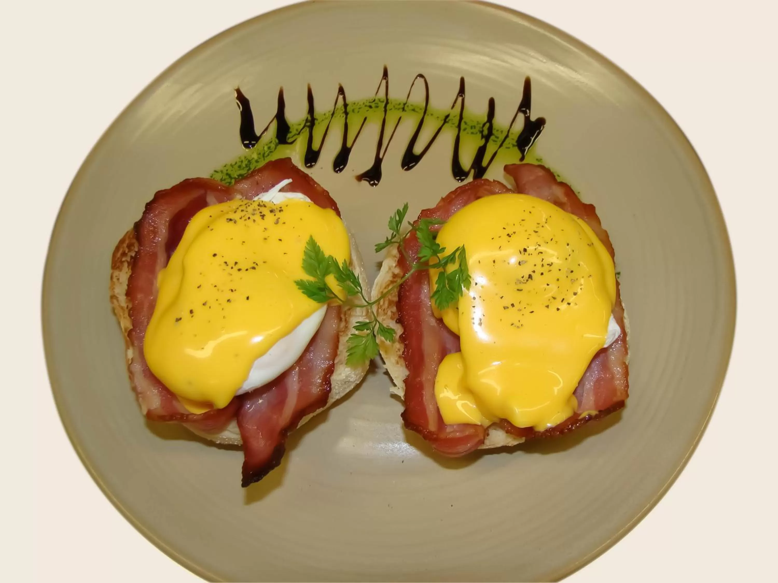 Breakfast in Commodore Airport Hotel Christchurch