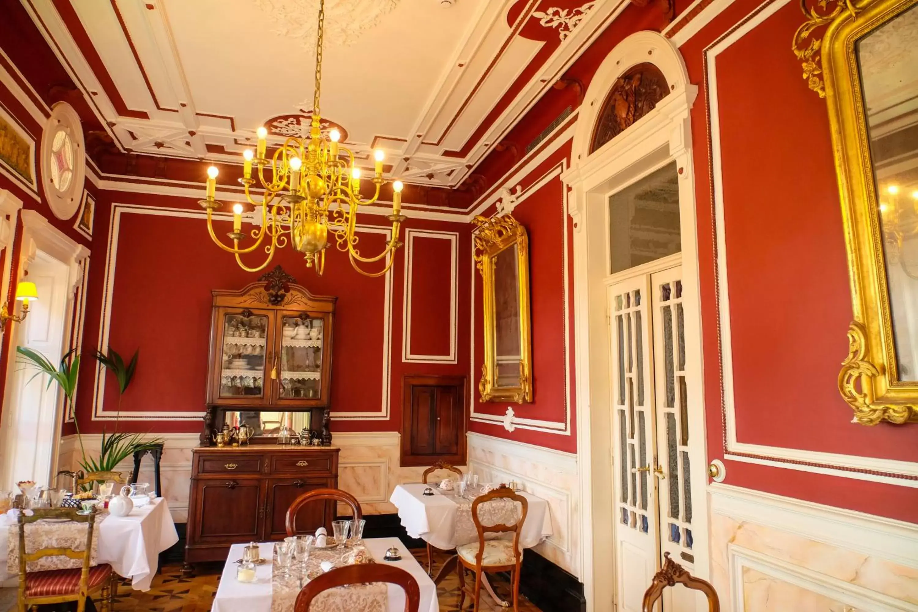 Restaurant/Places to Eat in Palacete Chafariz Del Rei - by Unlock Hotels