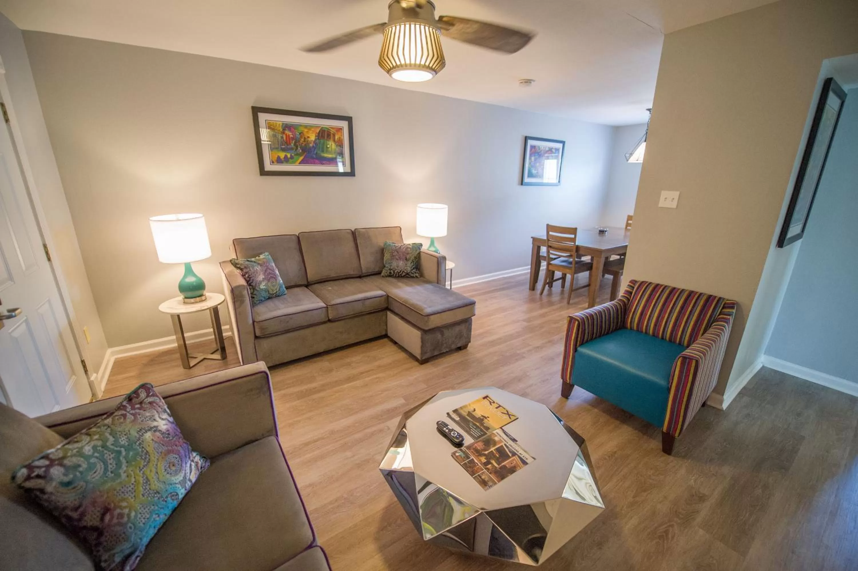 Living room, Seating Area in Frenchmen Orleans at 519, Ascend Hotel Collection