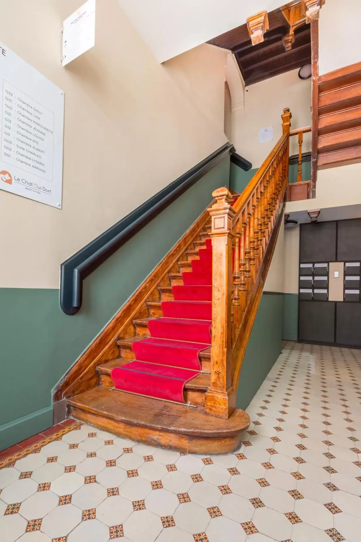 Lobby or reception in Le Chat Qui Dort - Villa Gounod