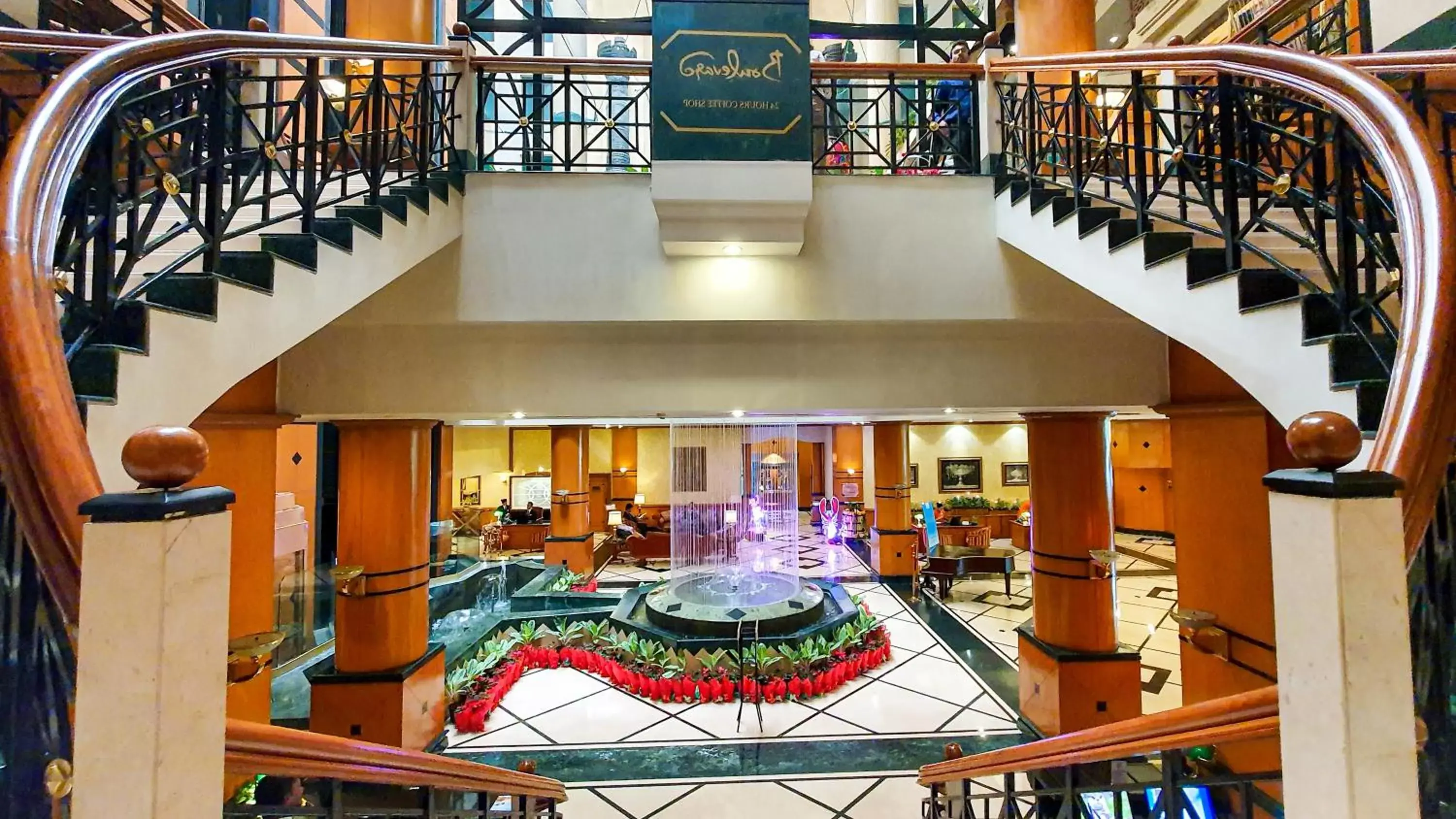 Lobby or reception in The Orchid Hotel Mumbai Vile Parle Lobby or reception in The Orchid Hotel Mumbai Vile Parle