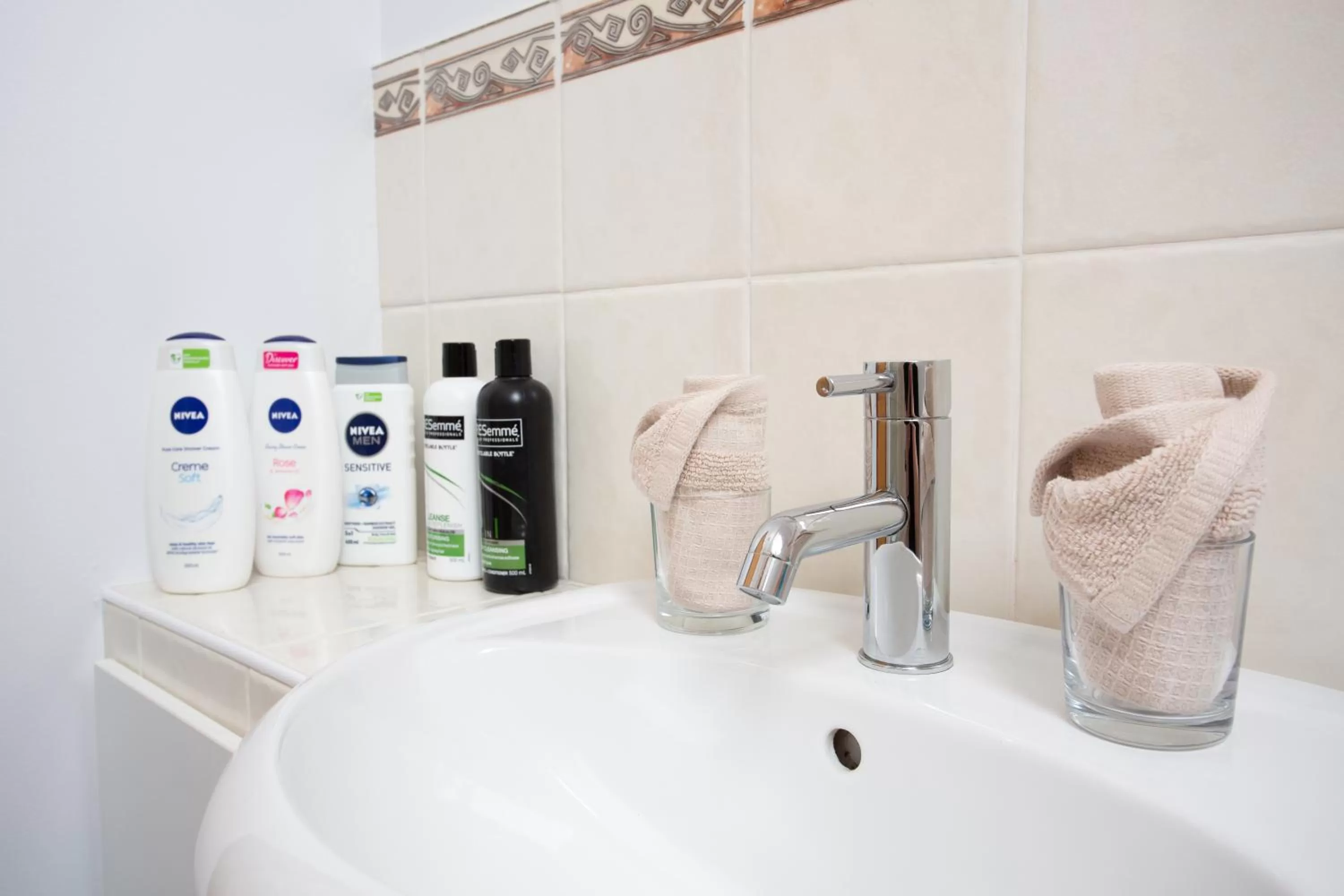 Bathroom in Beechwood Lodge