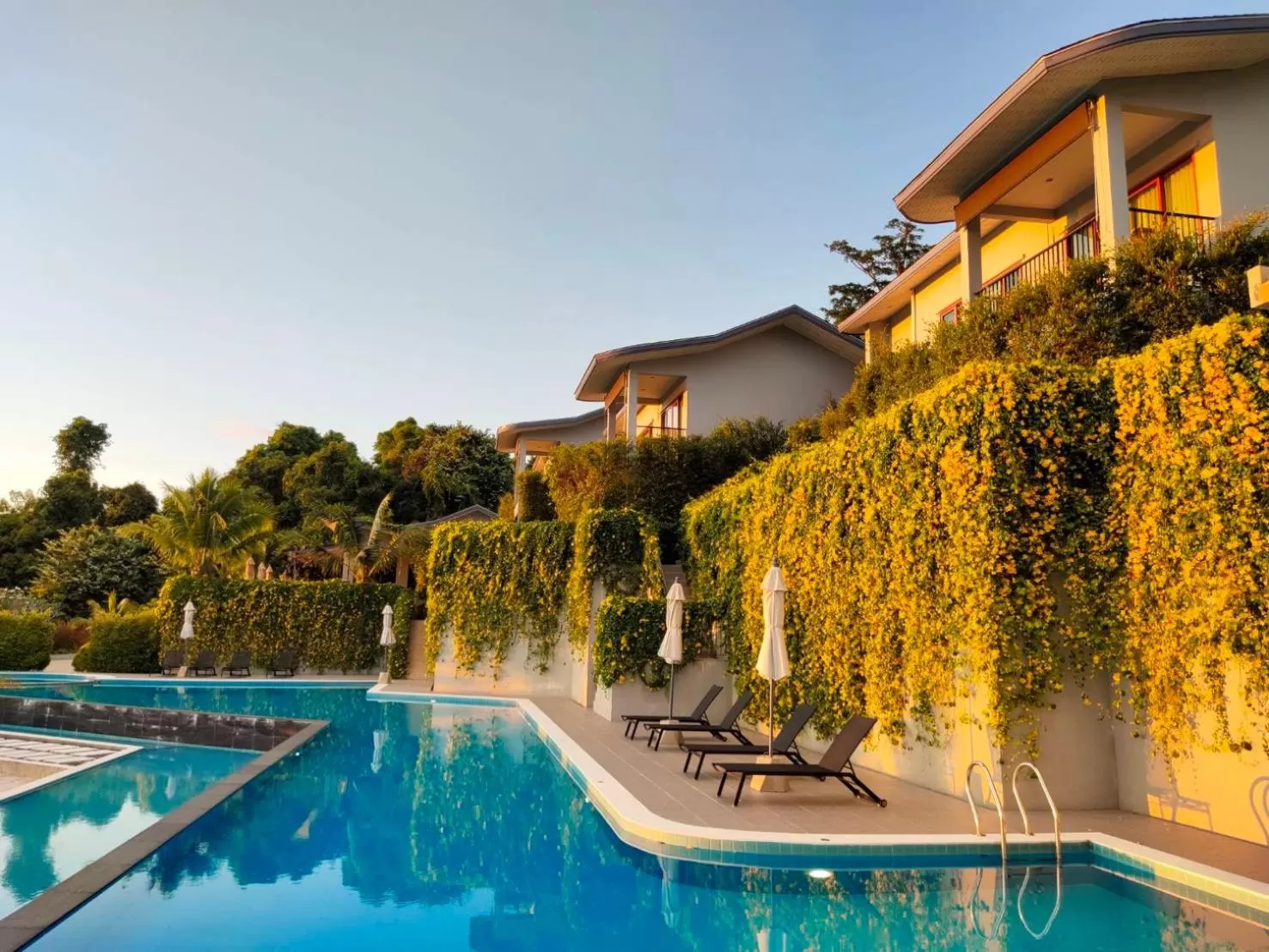 Khaolak Blue Sky Villa