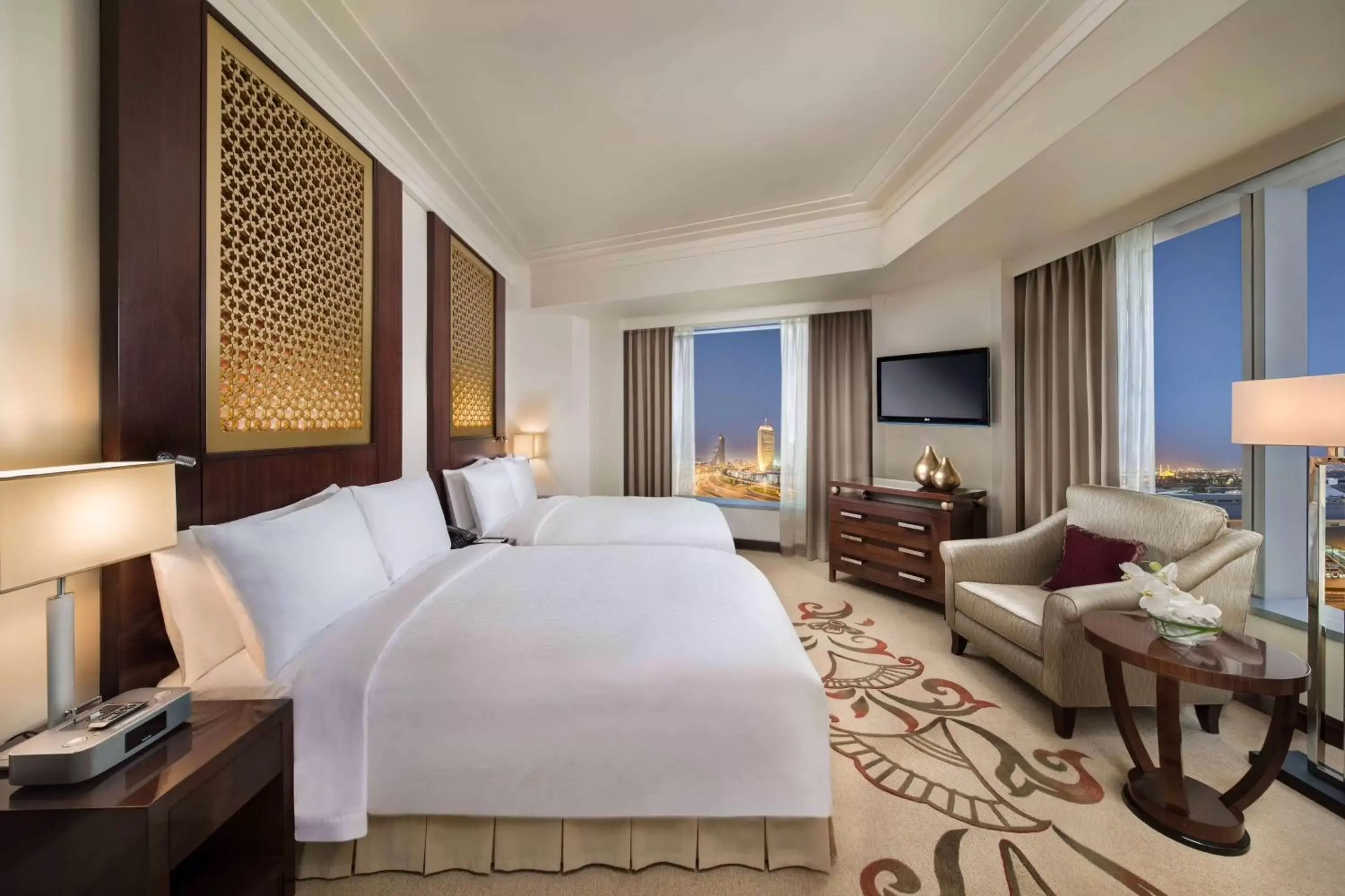 Bedroom in Conrad Dubai