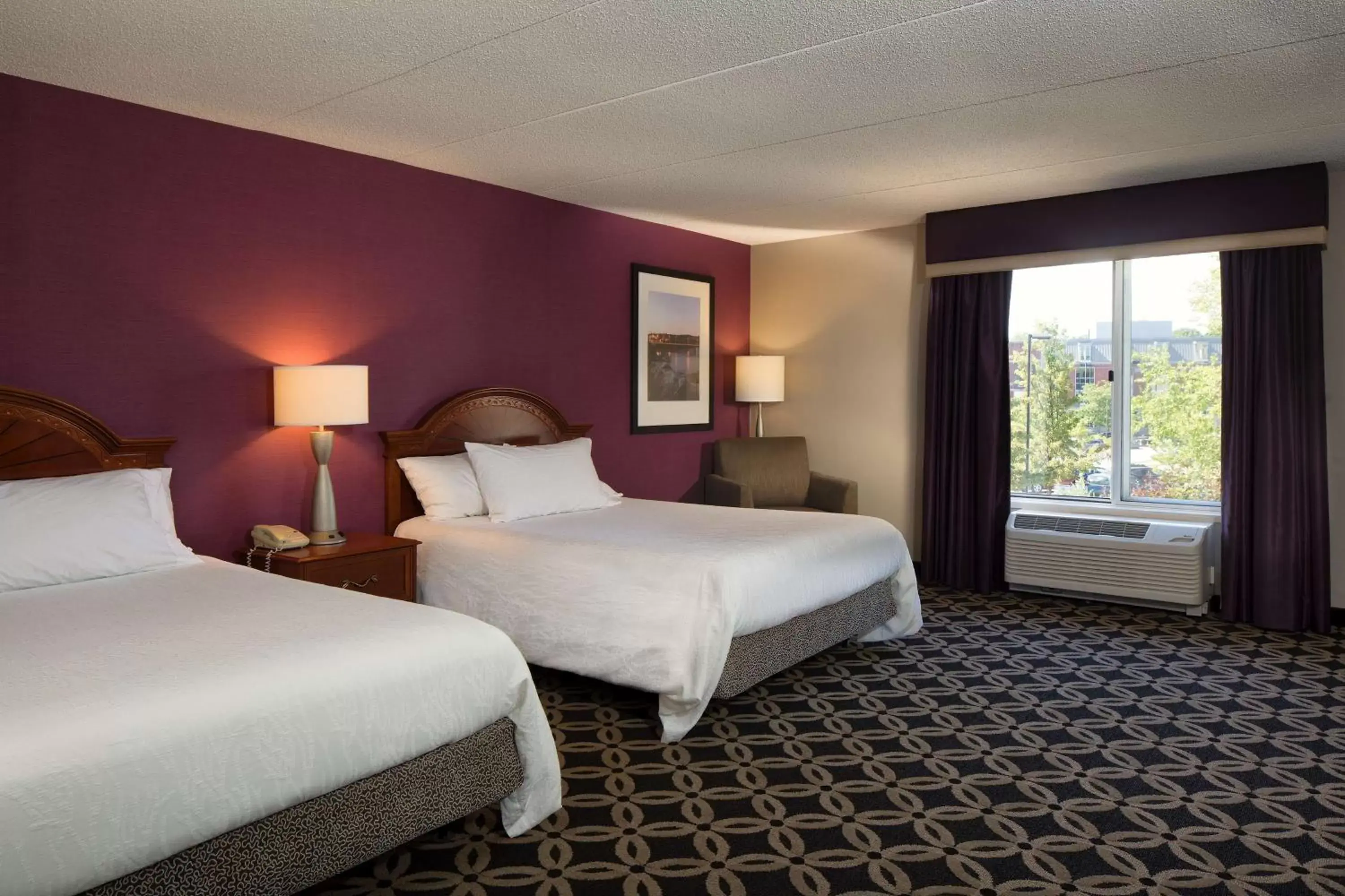Queen Room with Two Queen Beds in Hilton Garden Inn Auburn Riverwatch