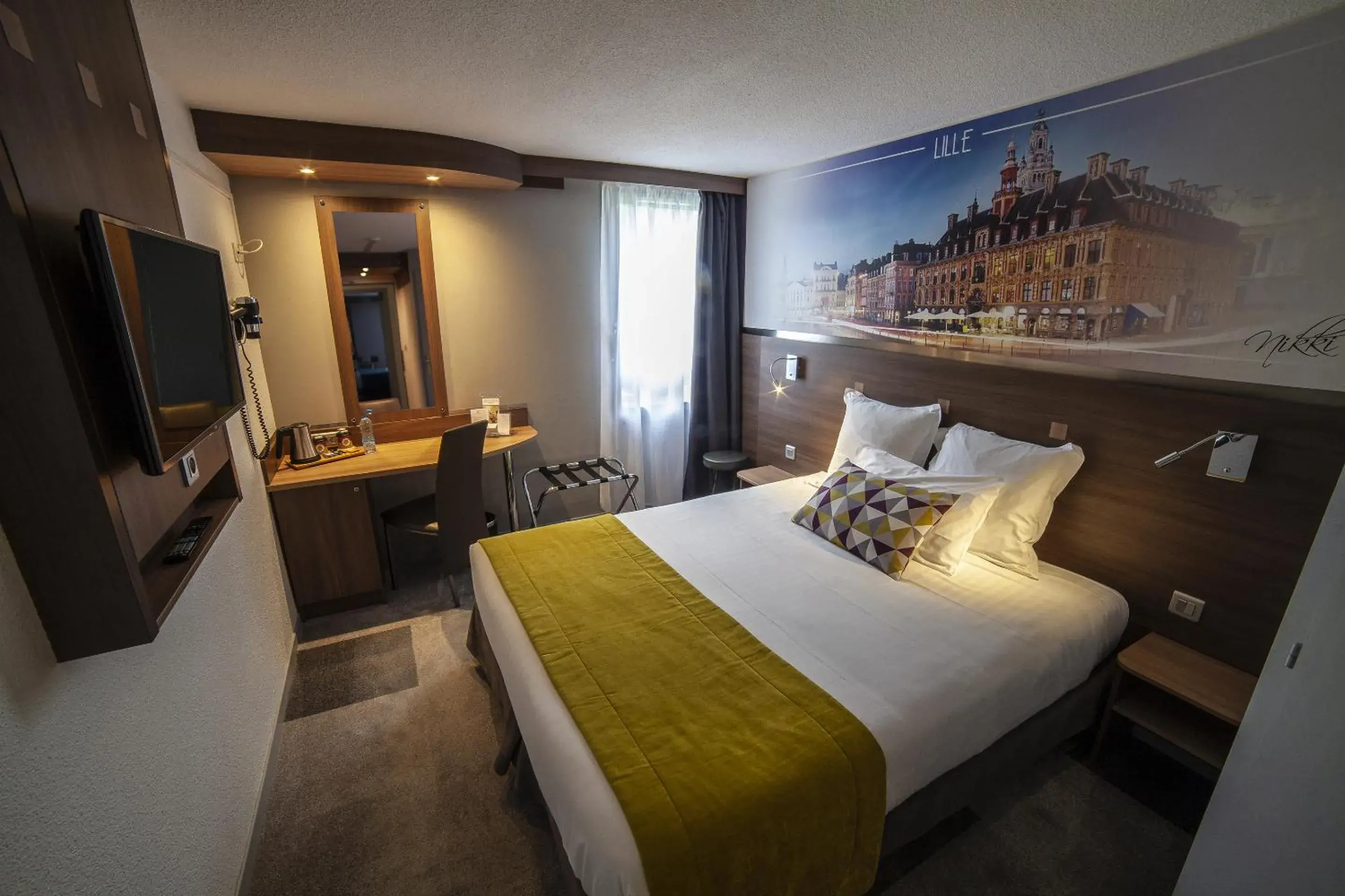 Bed in Sure Hotel by Best Western Lille Tourcoing