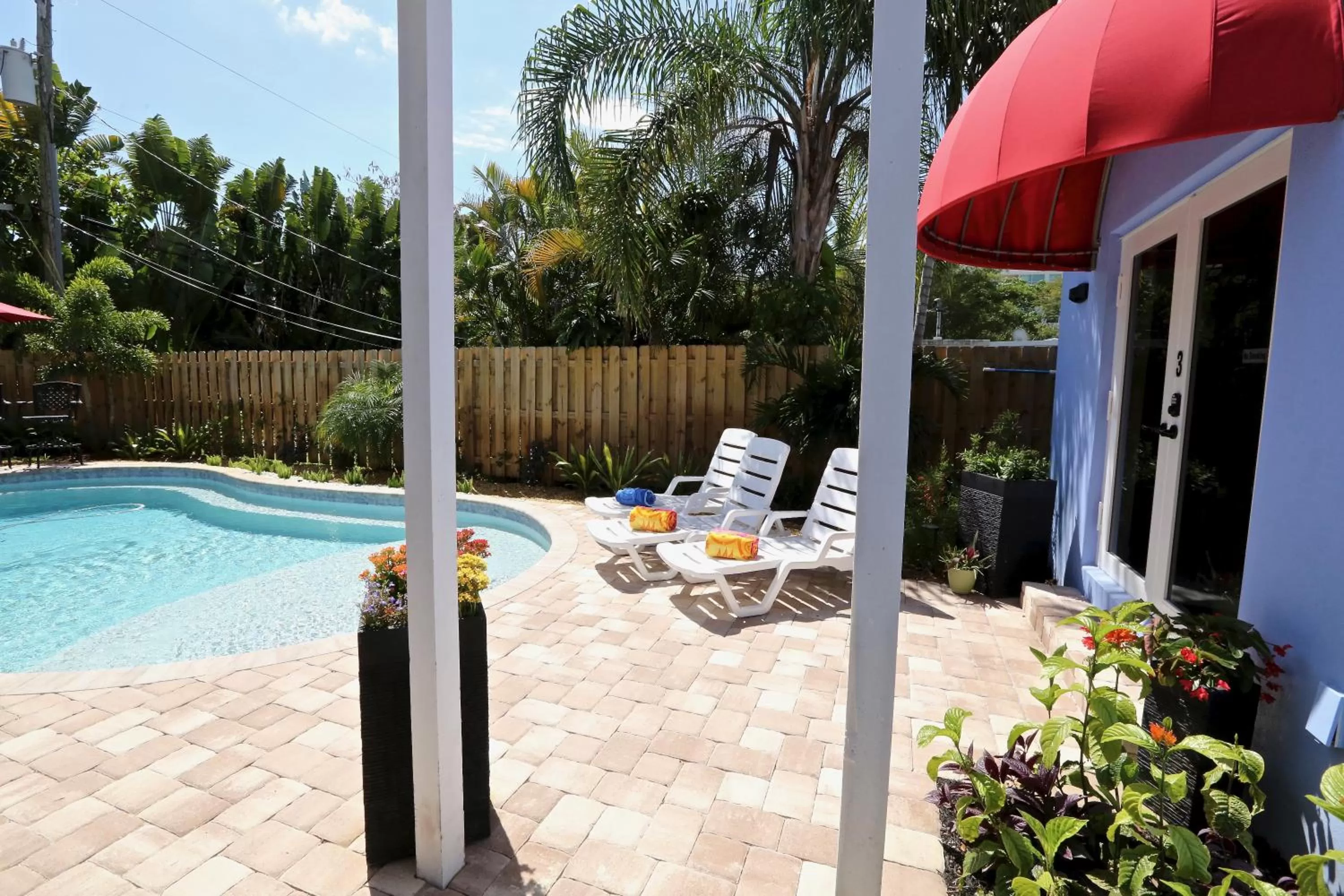 Swimming Pool in Fantasy Island Inn, Caters to Men