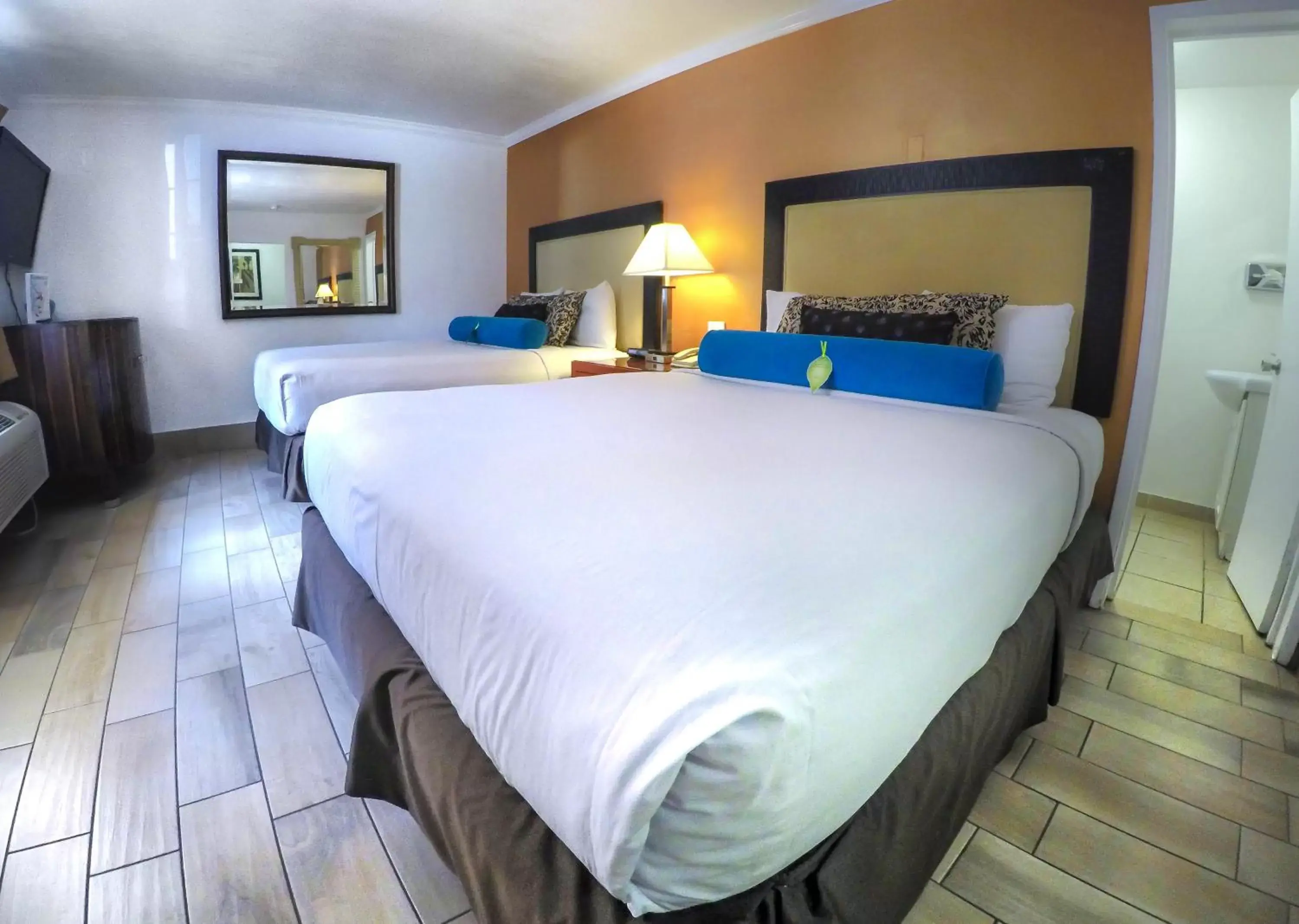 Bedroom, Bed in Adara Palm Springs