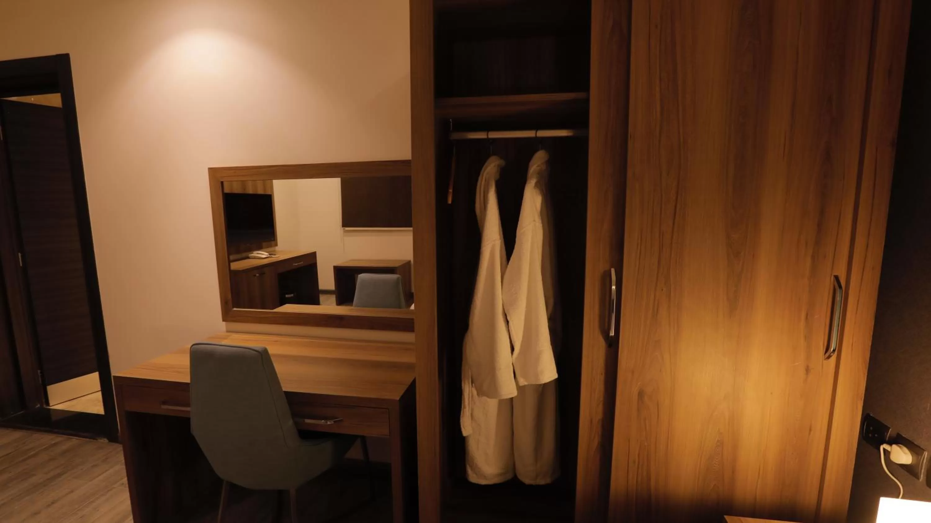 Bedroom in Stay Inn Suites