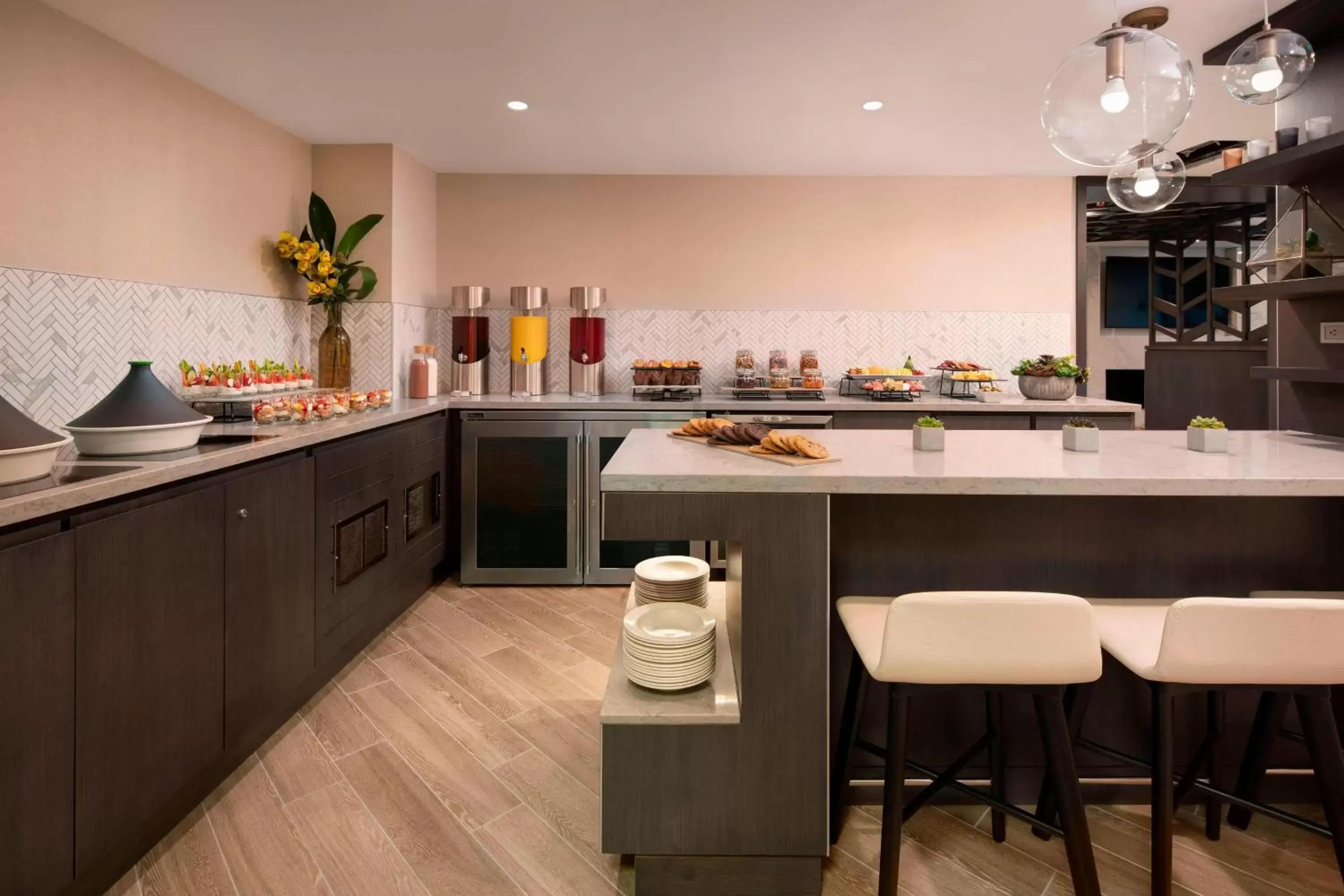 Other, Kitchen/Kitchenette in Vancouver Airport Marriott Hotel