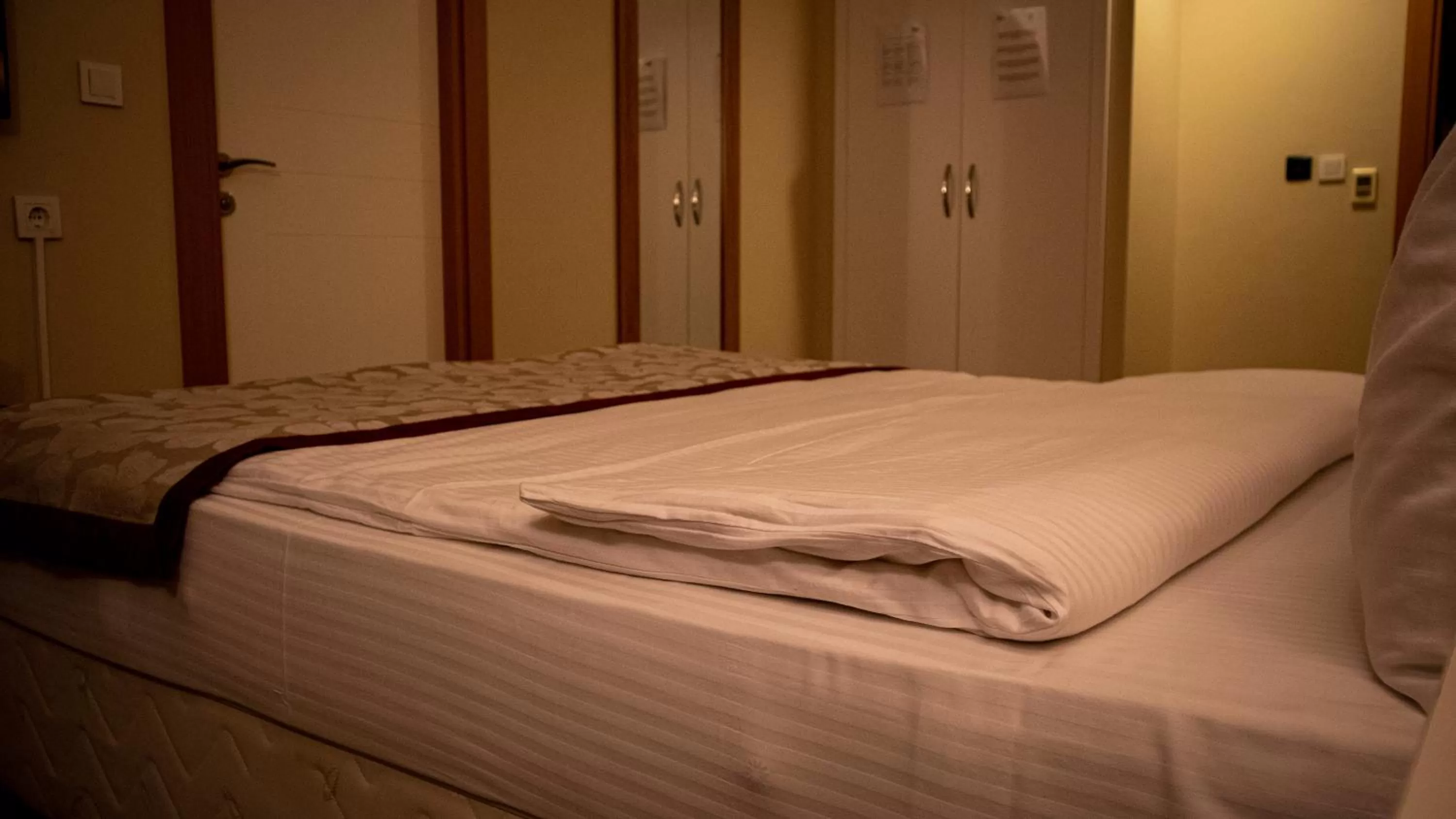 Bed in Trakya City Hotel