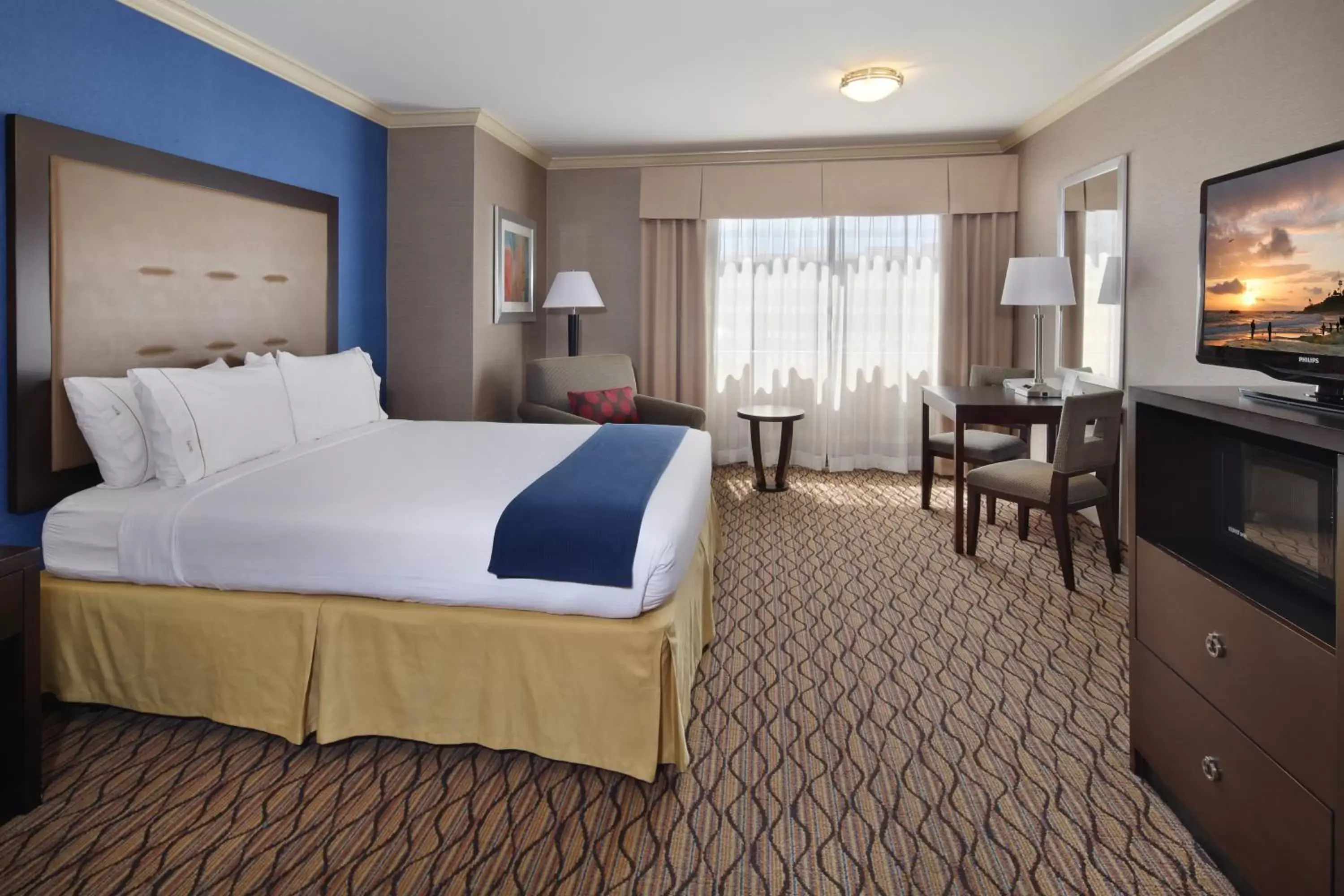 Photo of the whole room in Holiday Inn Express Port Hueneme, an IHG Hotel