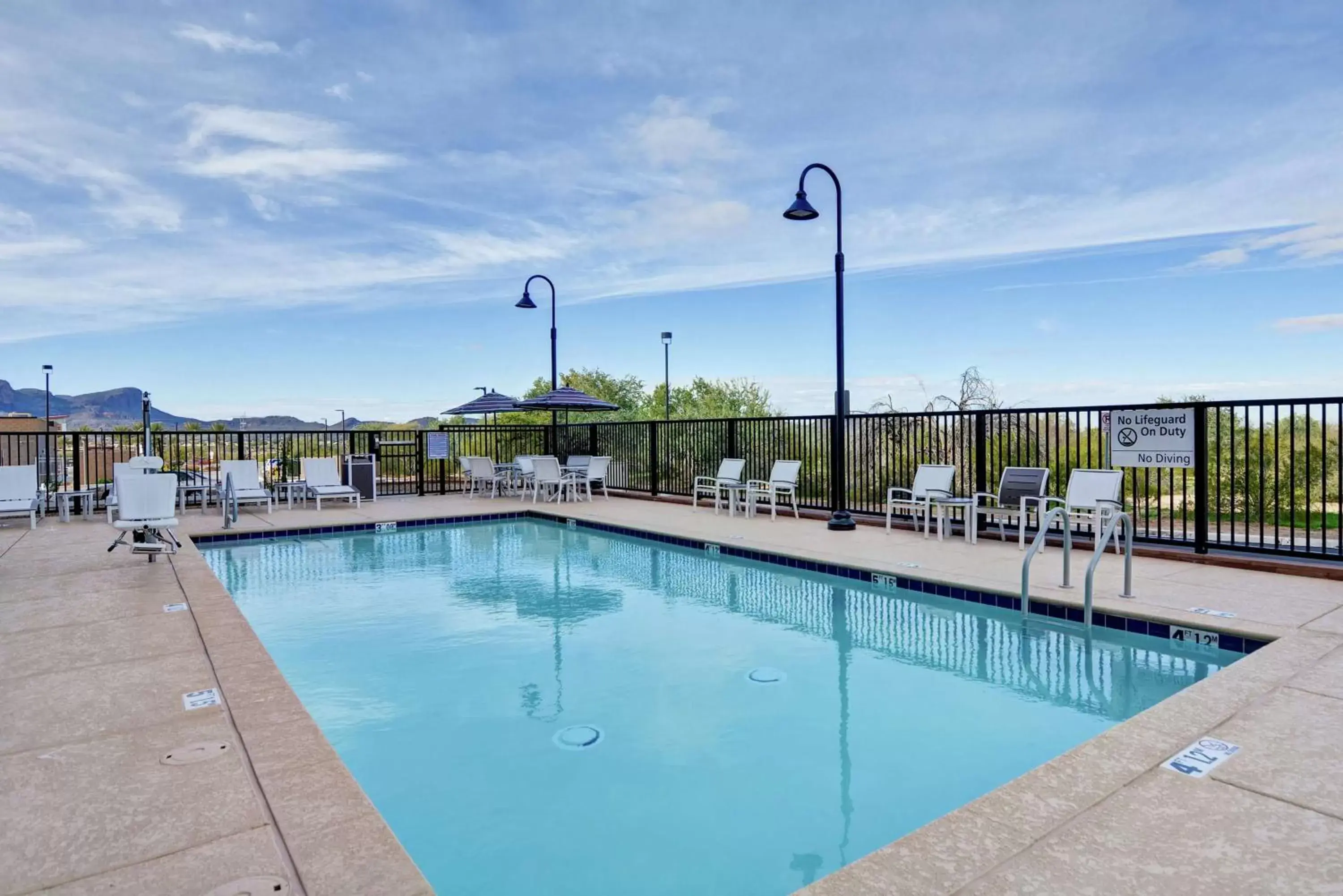Pool view, Swimming Pool in Hampton Inn & Suites Tucson Marana