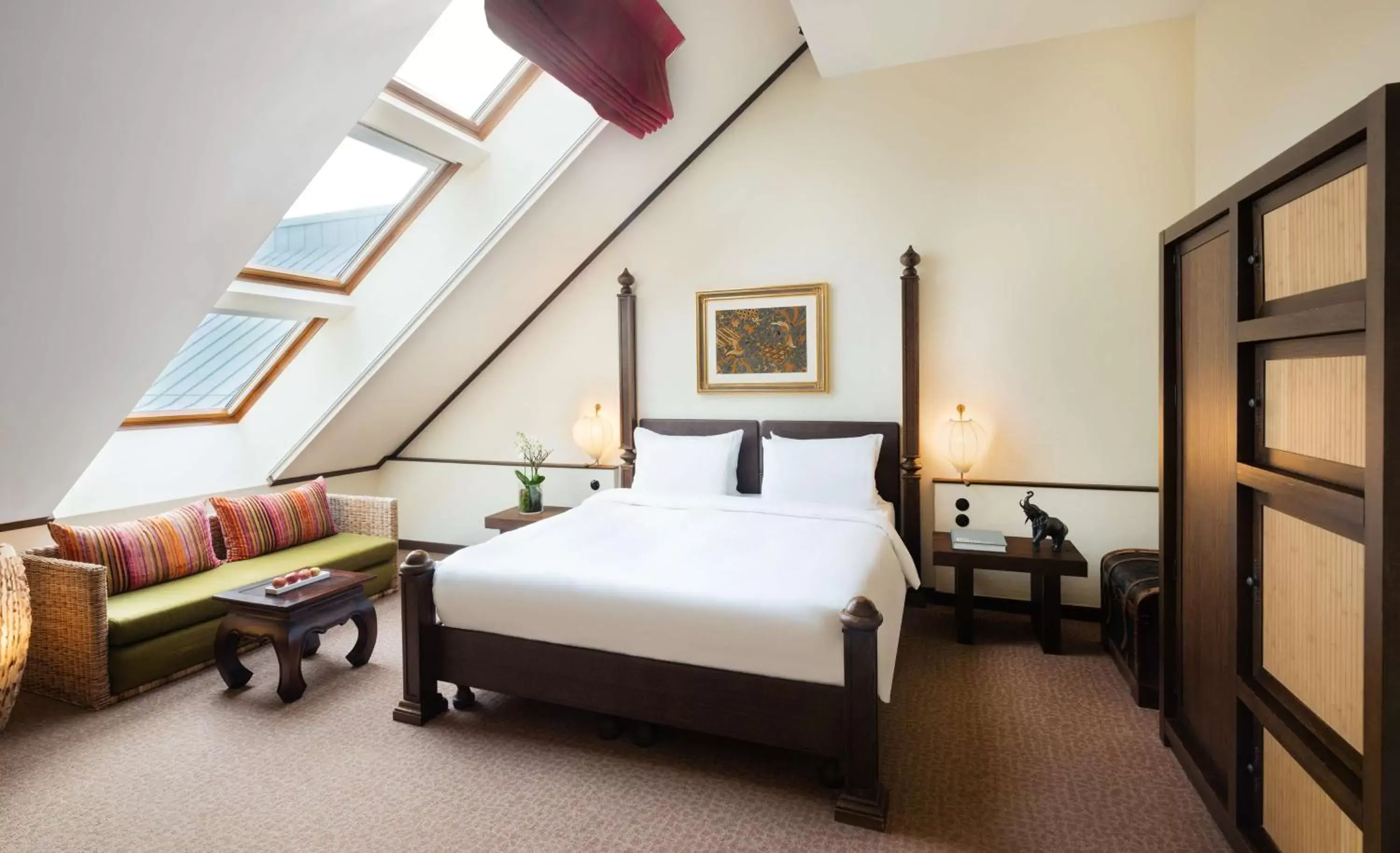 Photo of the whole room, Bed in Lindner Hotel Hamburg Hagenbeck, part of JdV by Hyatt