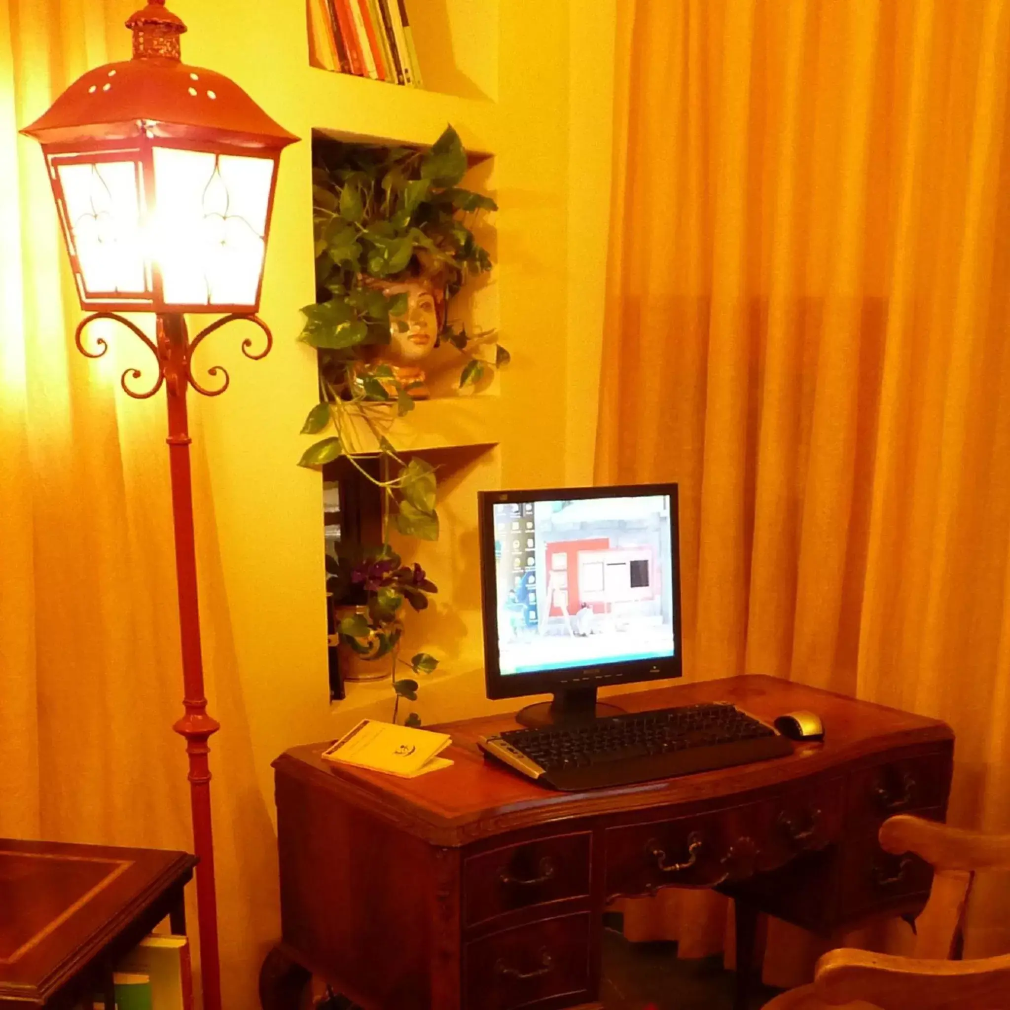 Business facilities, TV/Entertainment Center in Hotel Palladio