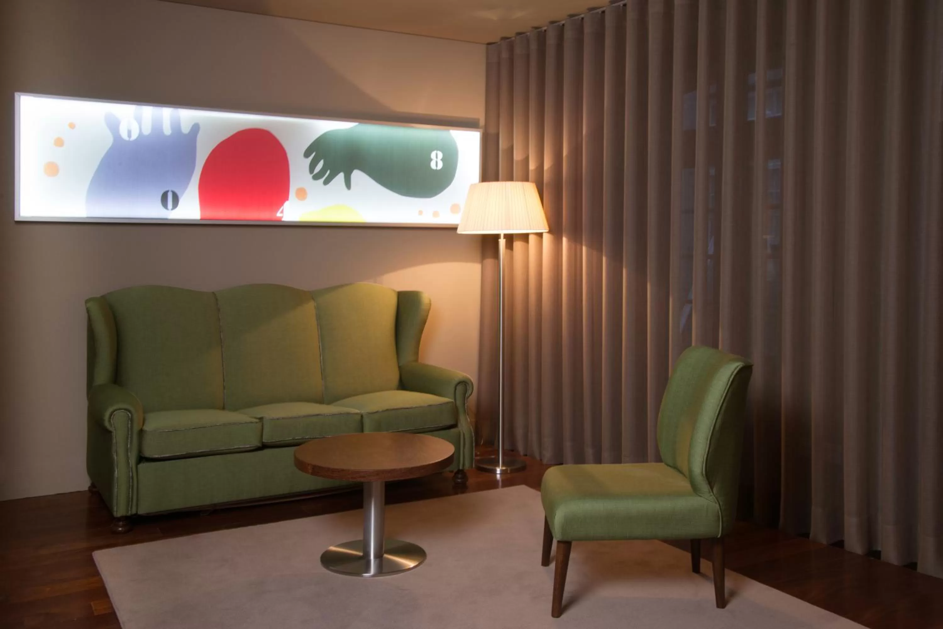 Seating area in Hotel da Oliveira