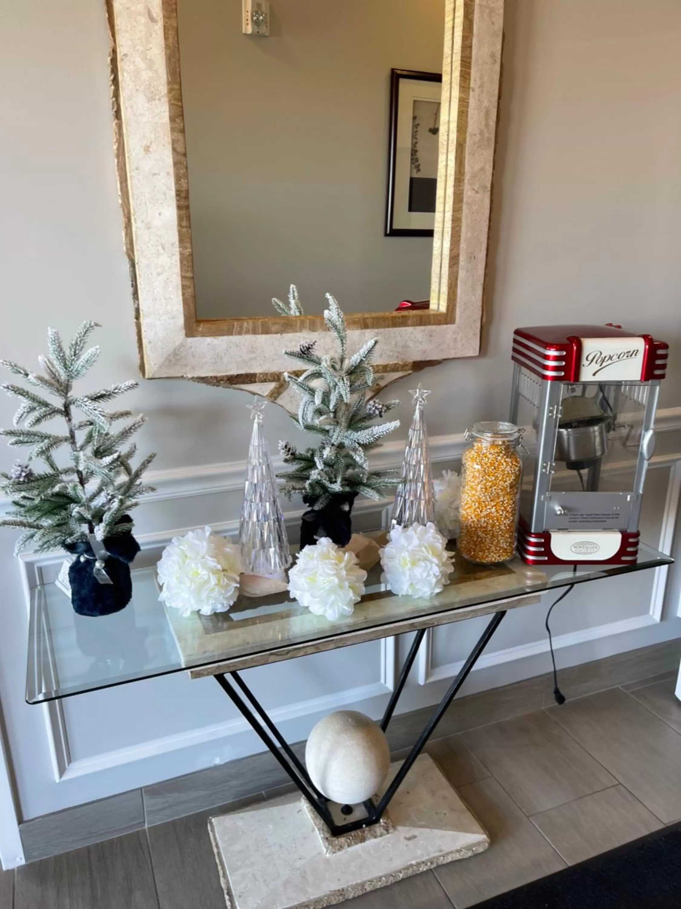 Food in Brinton Suites