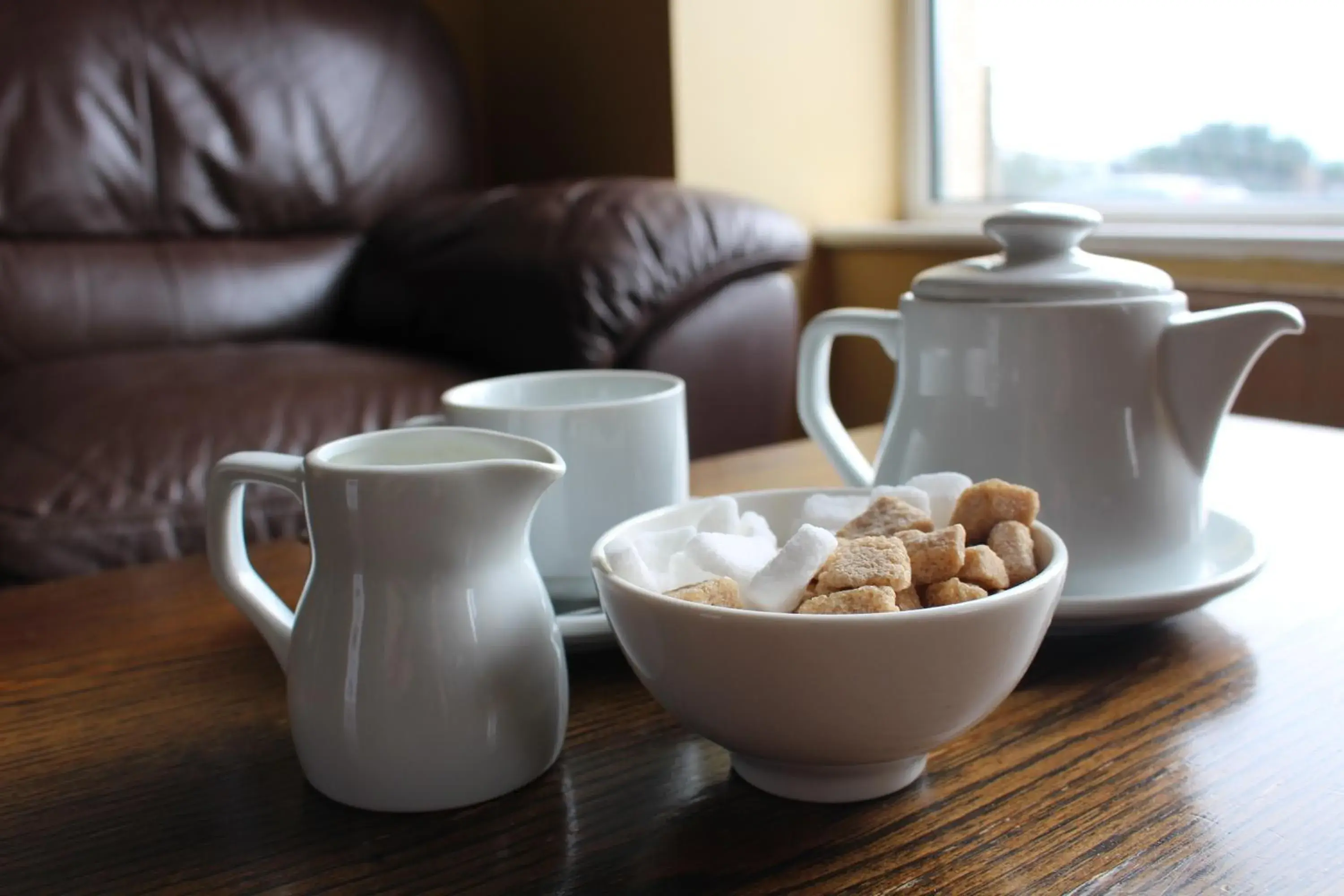 Coffee/tea facilities in The Moorland Hotel