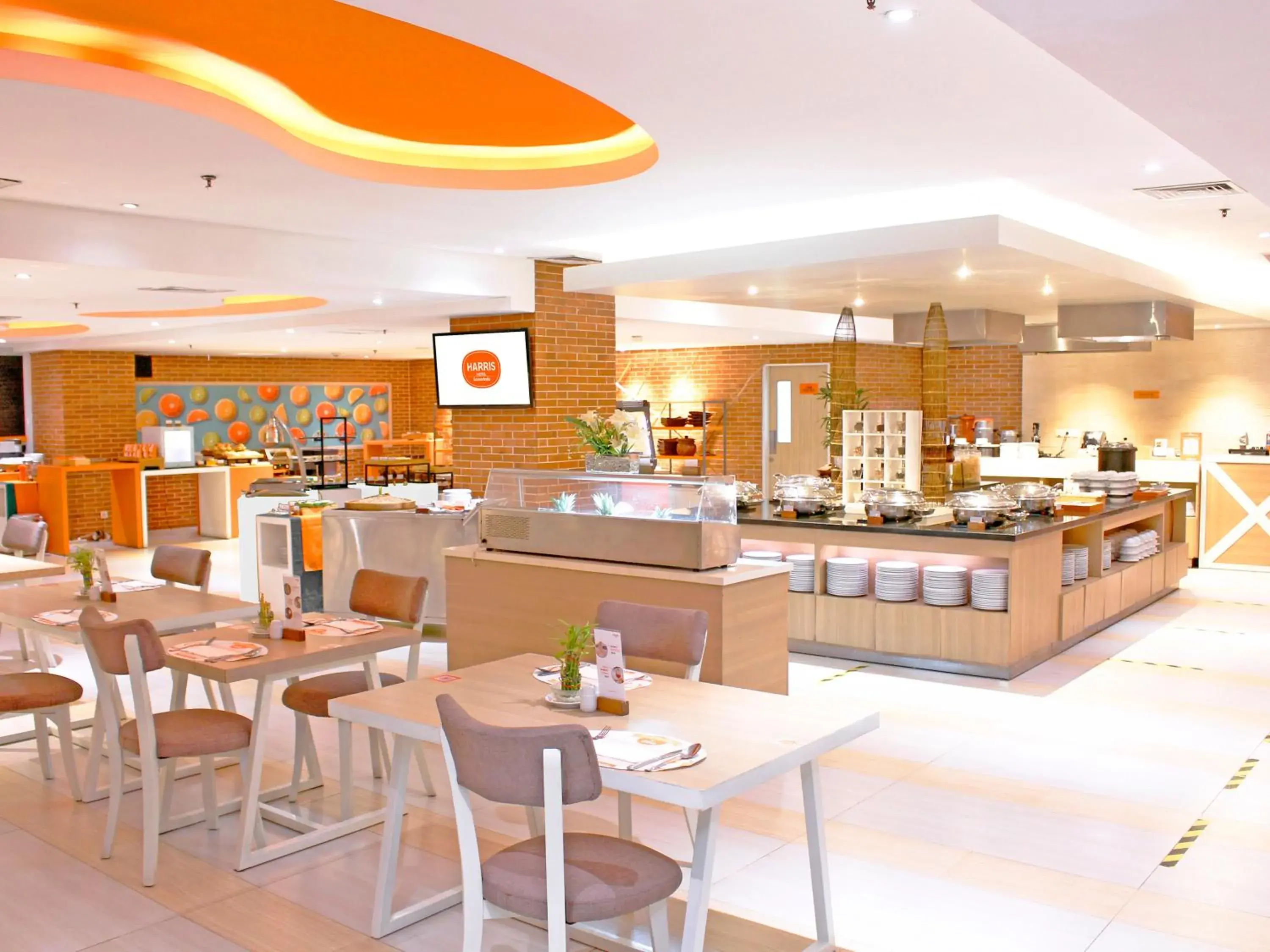 Restaurant/places to eat in HARRIS Hotel Samarinda Restaurant/places to eat in HARRIS Hotel Samarinda