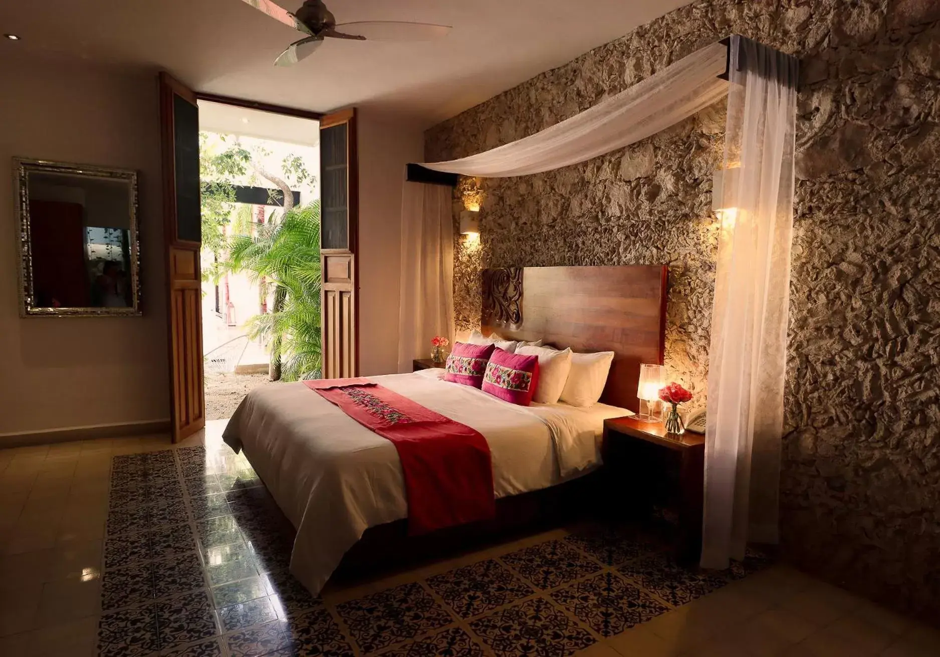 Bedroom, Bed in Casa de Las Palomas Boutique Hotel by Paloma's Hotels - Adults Only