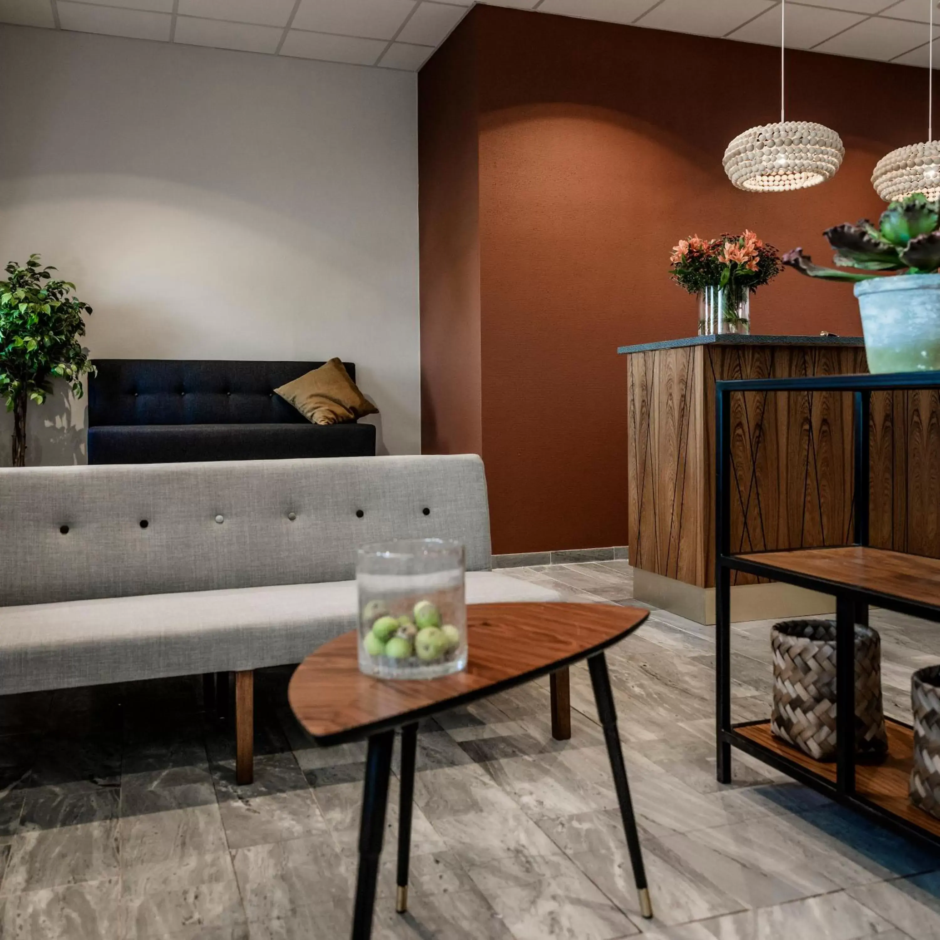 Lobby or reception, Seating Area in Hotell Falköping, Sure Hotel Collection by Best Western