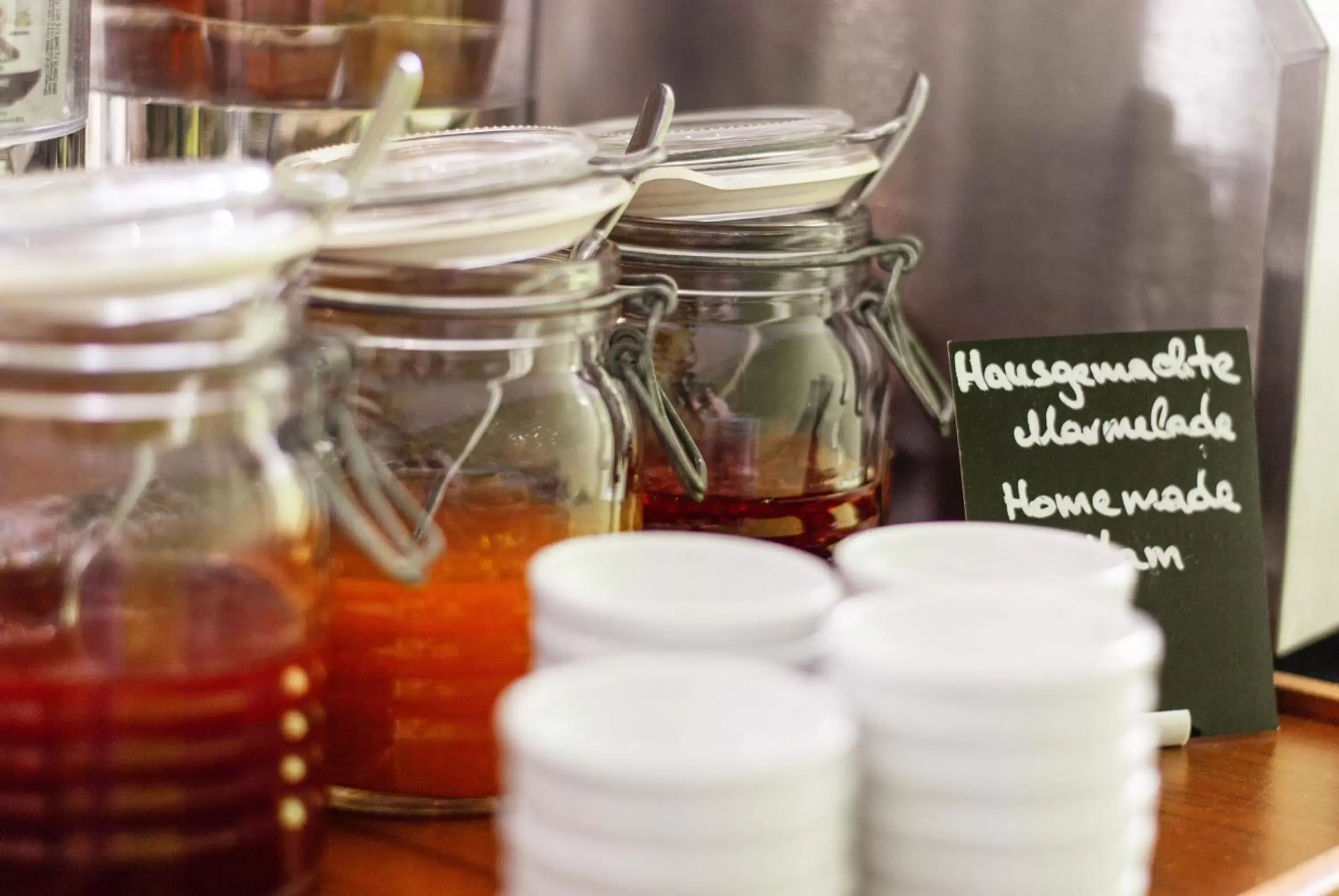 Buffet breakfast in Tailormade Hotel IDEA Spreitenbach Buffet breakfast in Tailormade Hotel IDEA Spreitenbach