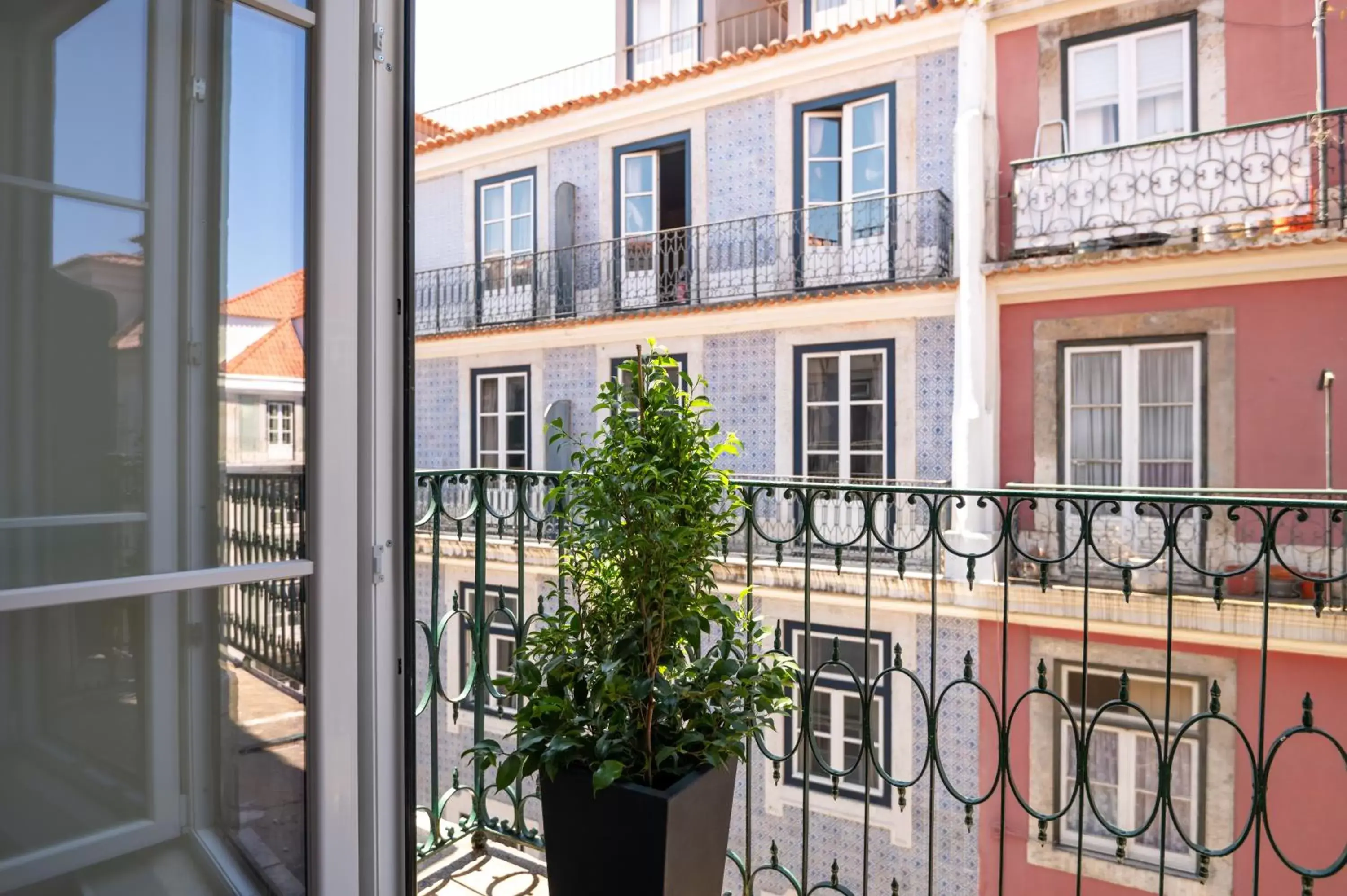 City view, Property Building in Ferraria XVI FLH Hotels Lisboa