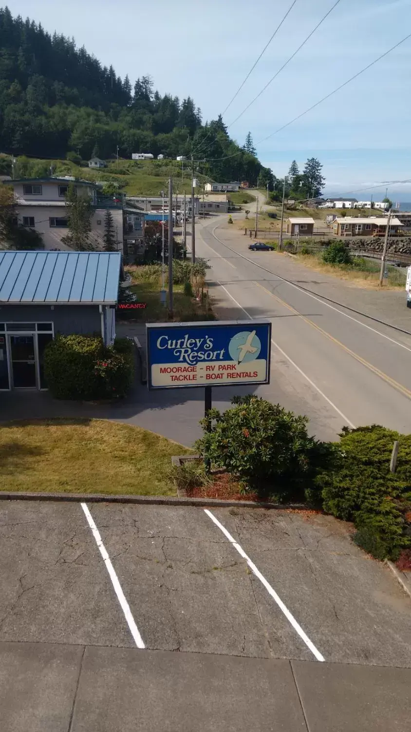 Curley's Resort & Dive Center Curley's Resort & Dive Center