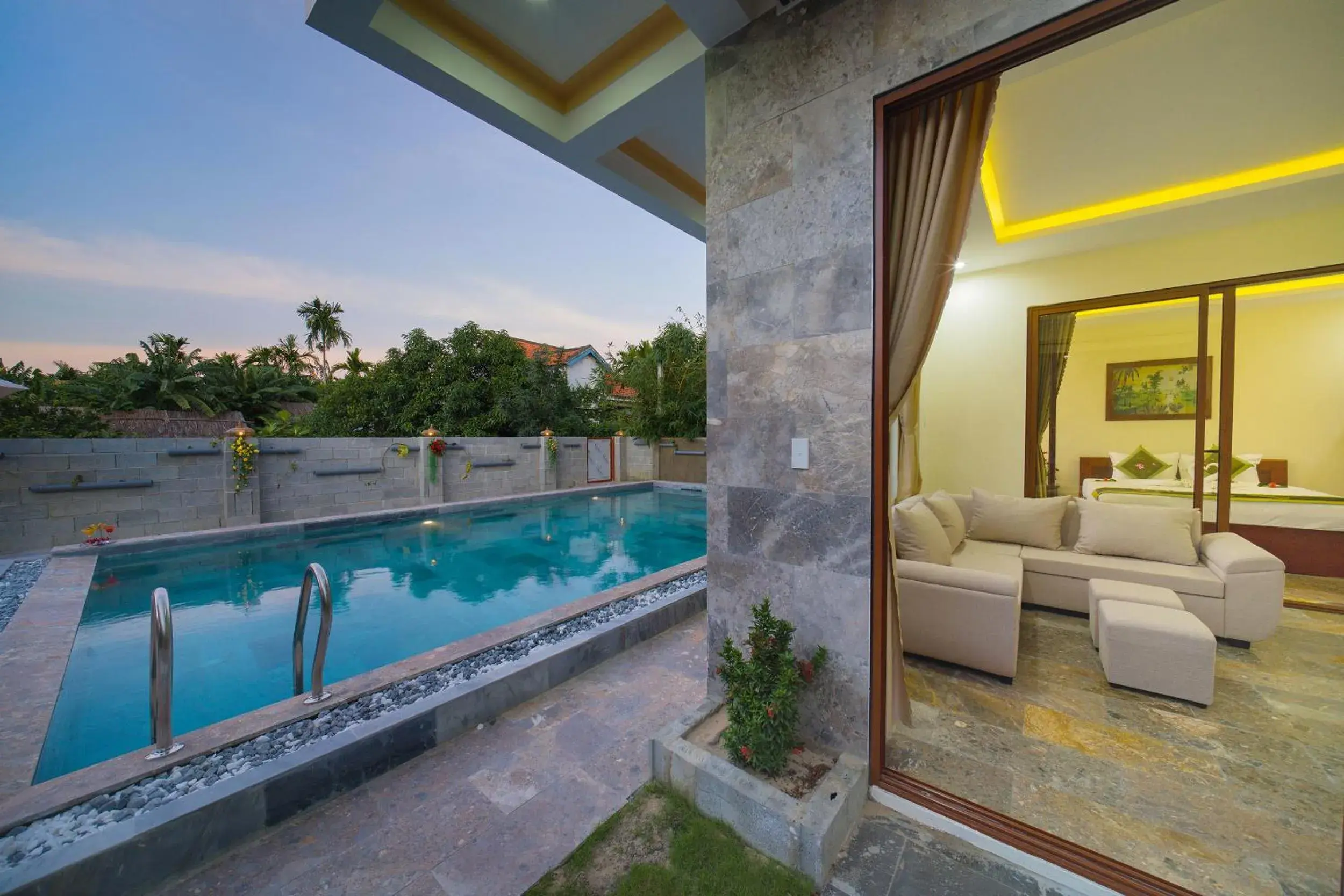 Living room, Swimming Pool in Herbal Tea Homestay