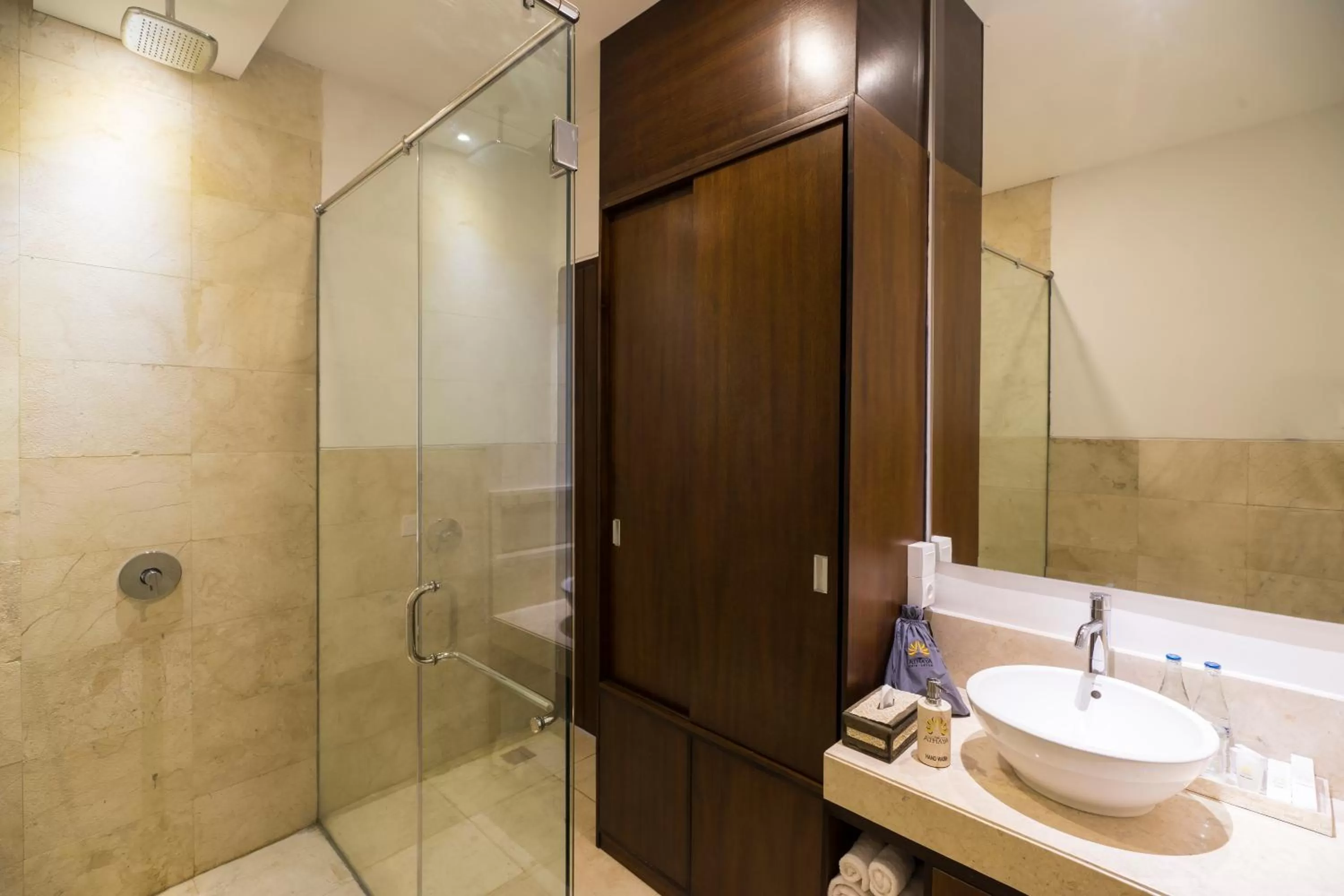 Toilet in Athaya Ubud