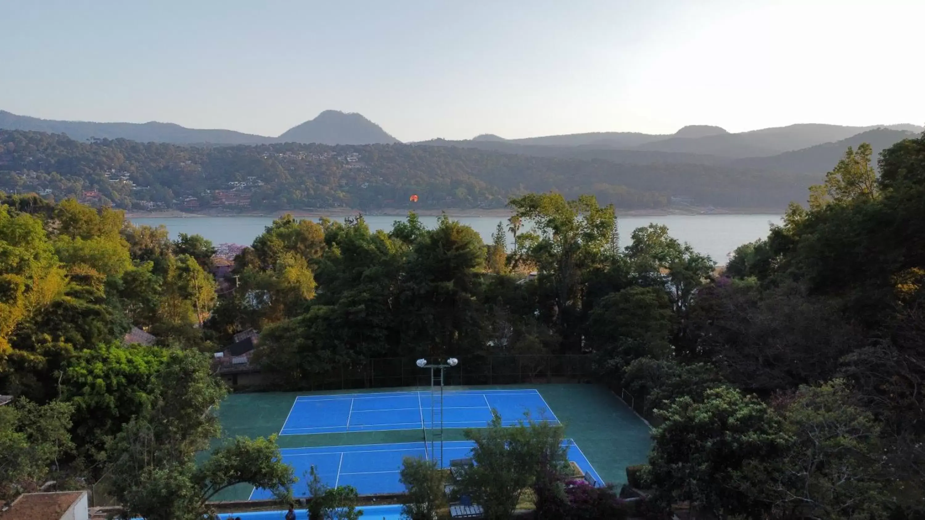 Pool View in San José Del Valle