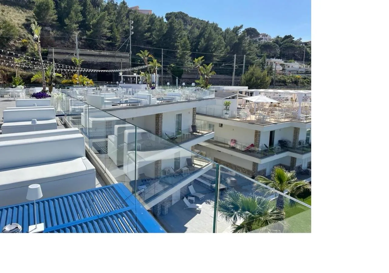 Property building in Hotel Sporting Club