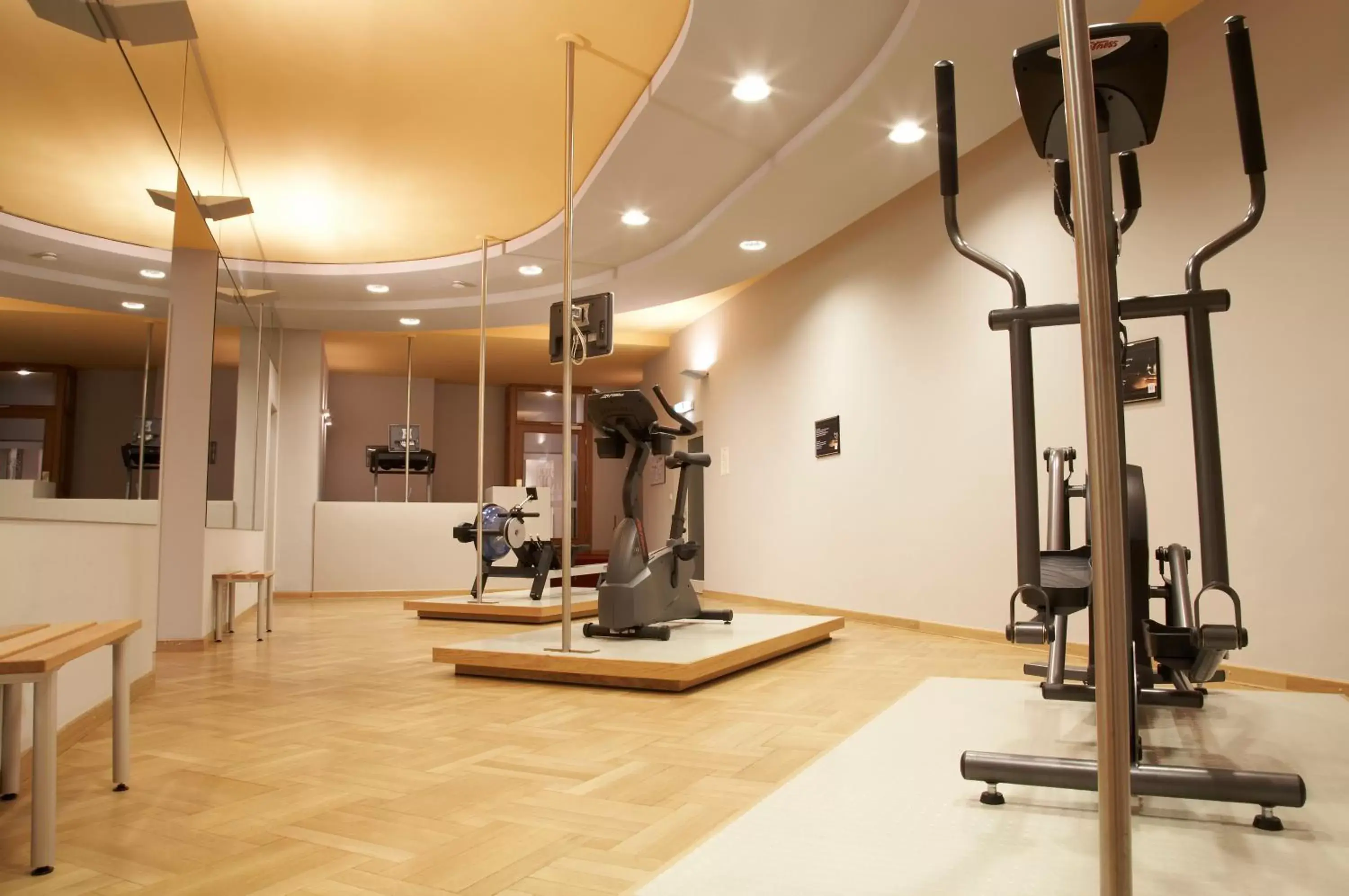 Fitness centre/facilities in Hotel Baseler Hof Fitness centre/facilities in Hotel Baseler Hof