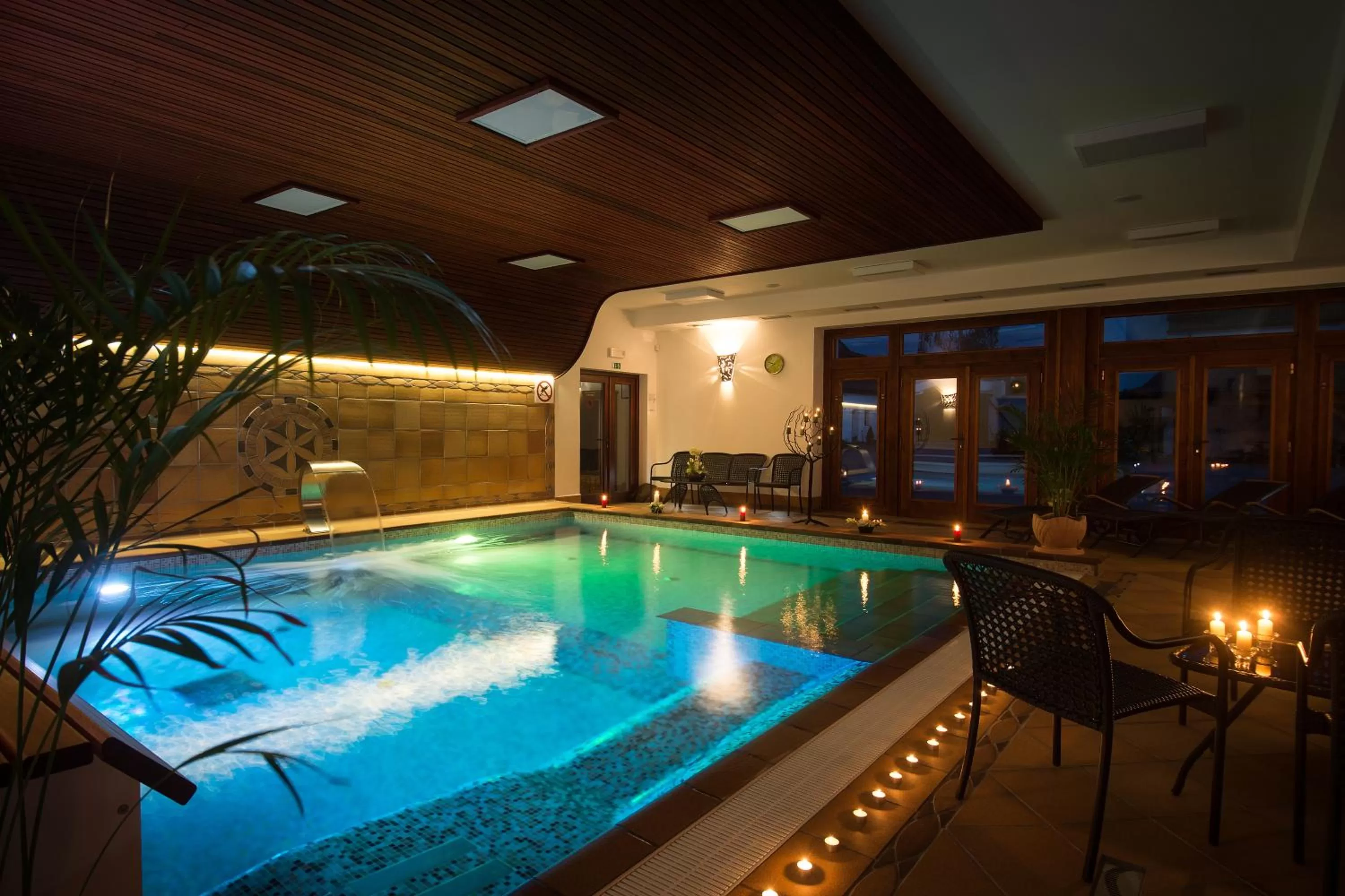 Swimming pool in Wellness hotel & minipivovar Kněžínek