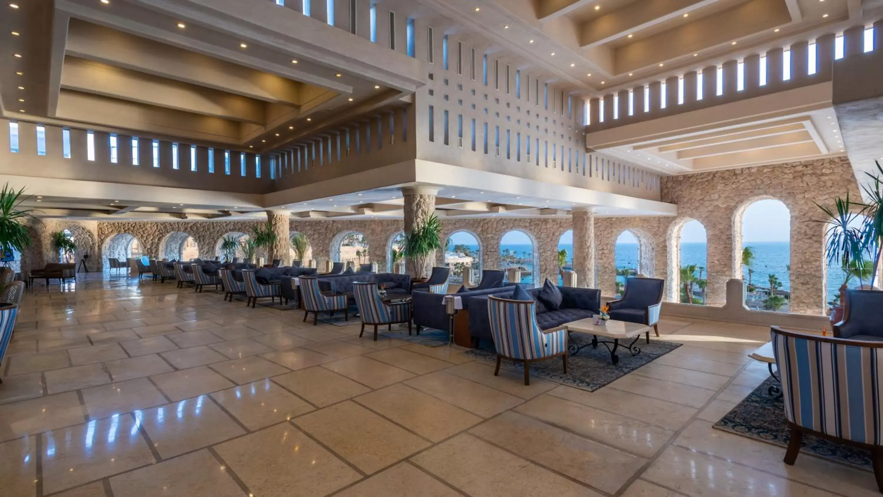 Lobby or reception, Restaurant/Places to Eat in Pickalbatros Citadel Resort Sahl Hasheesh