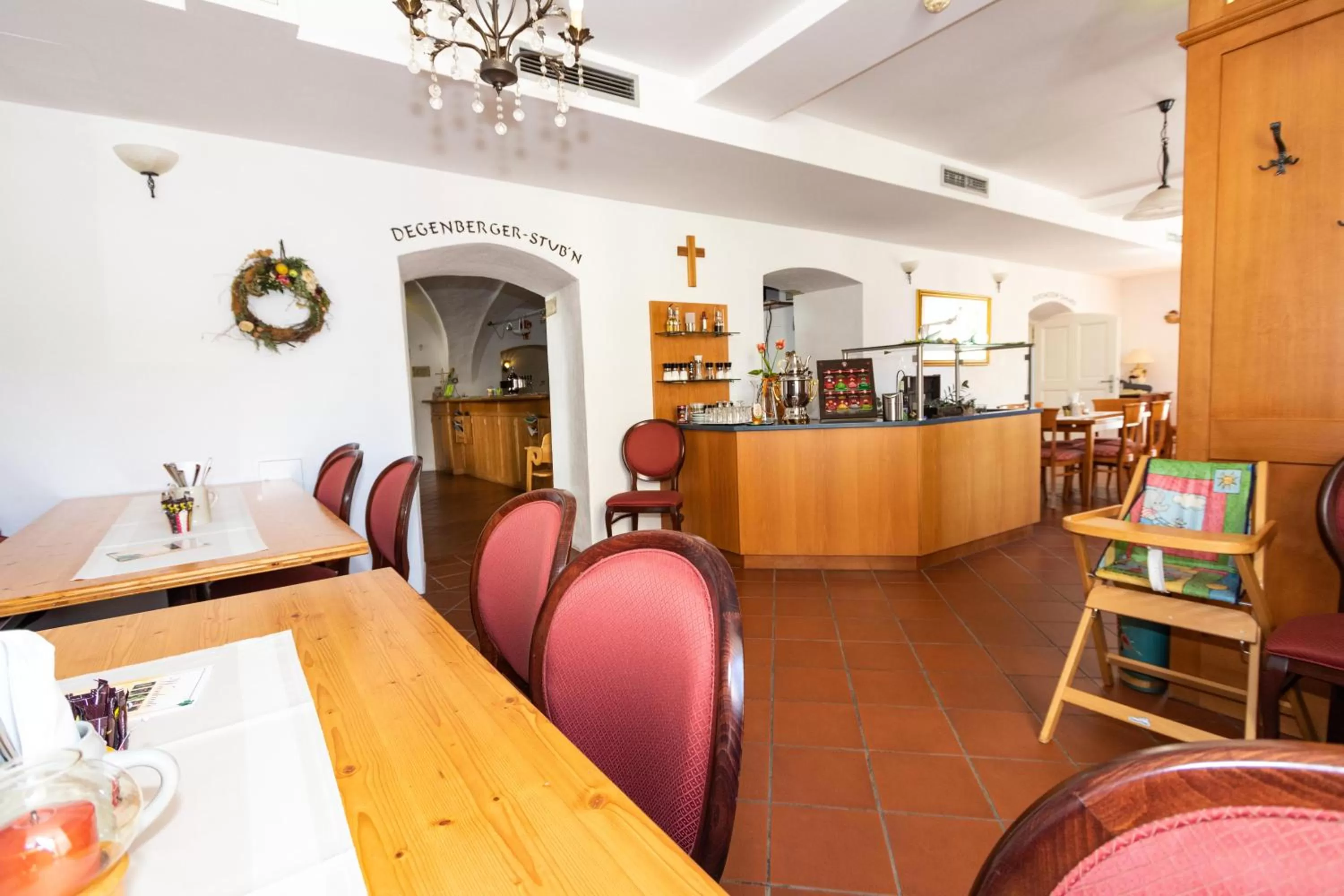 Restaurant/places to eat in Schwarzacher Hof in Niederbayern